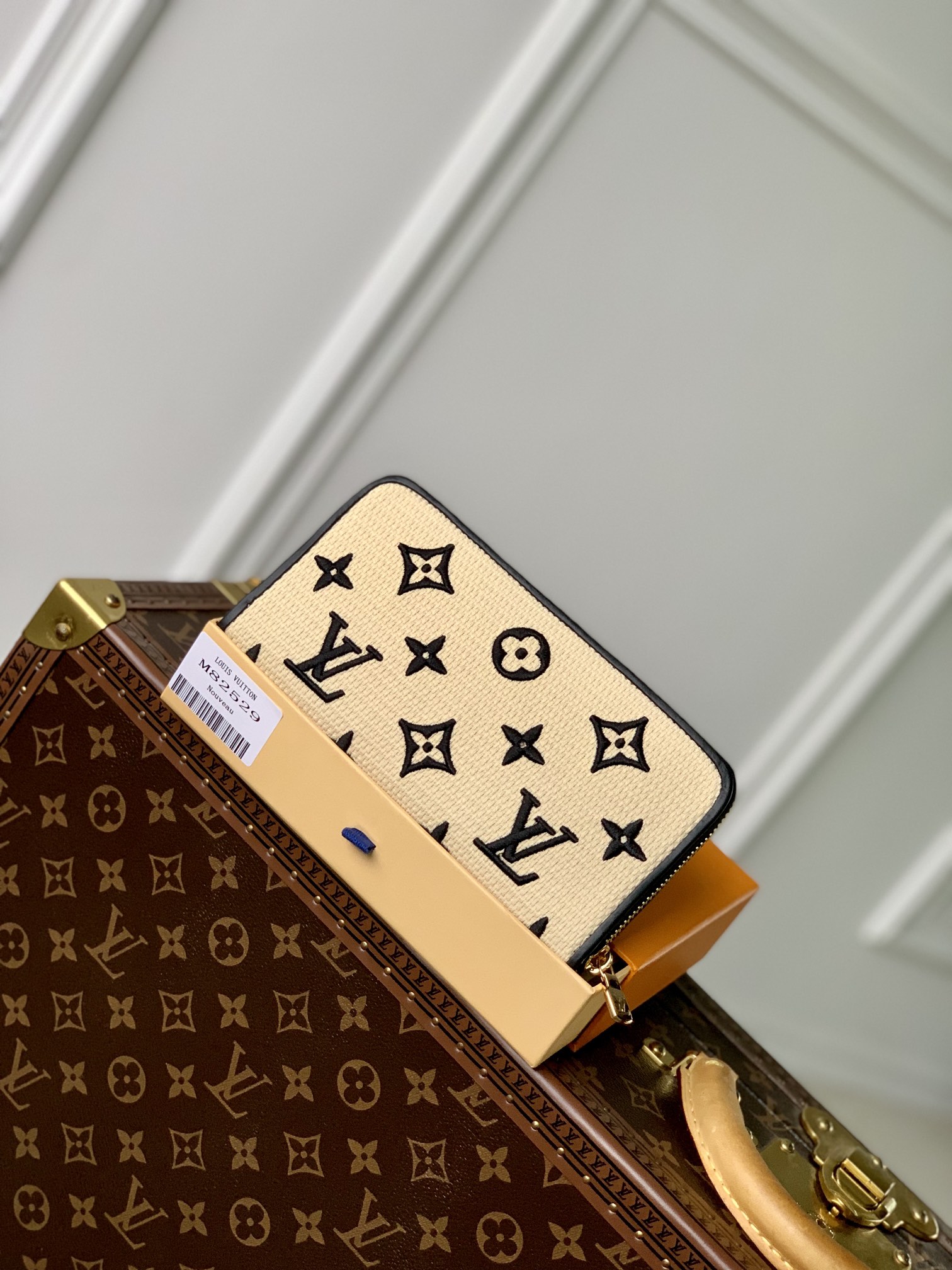 Louis Vuitton Zippy Wallet M82529-20*10CM