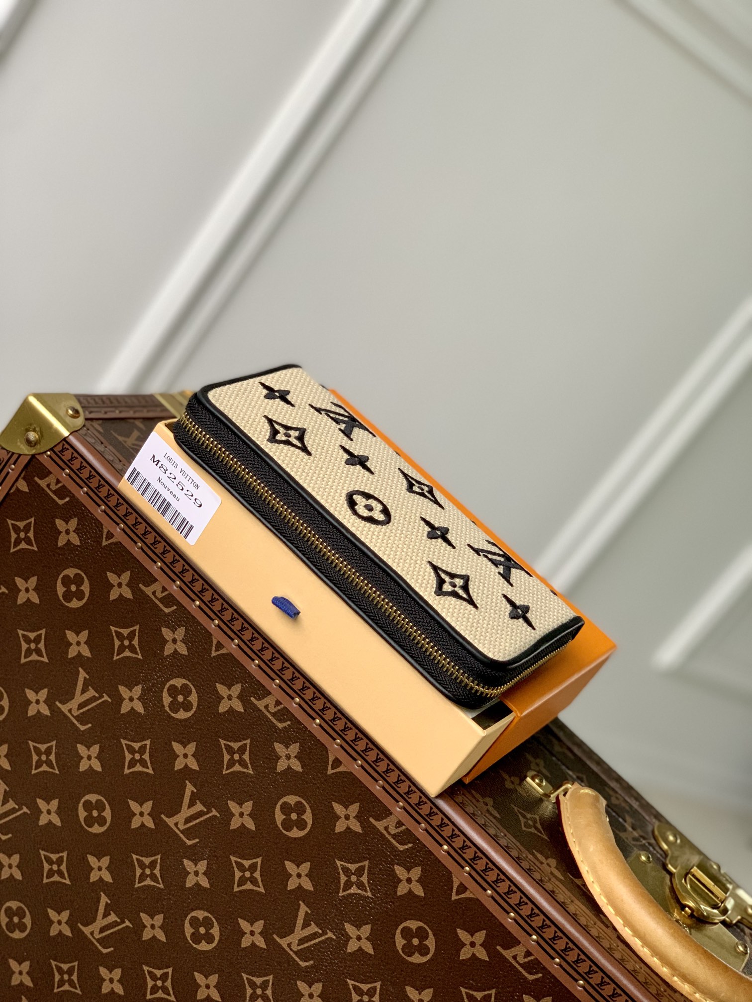 Louis Vuitton Zippy Wallet M82529-20*10CM