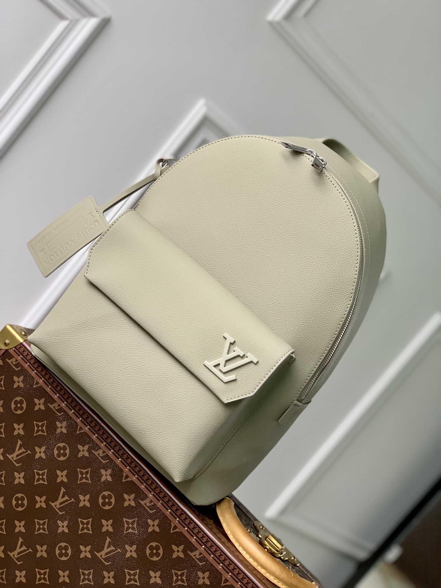 Louis Vuitton Aerogram Backpack M22503-43*30*14CM
