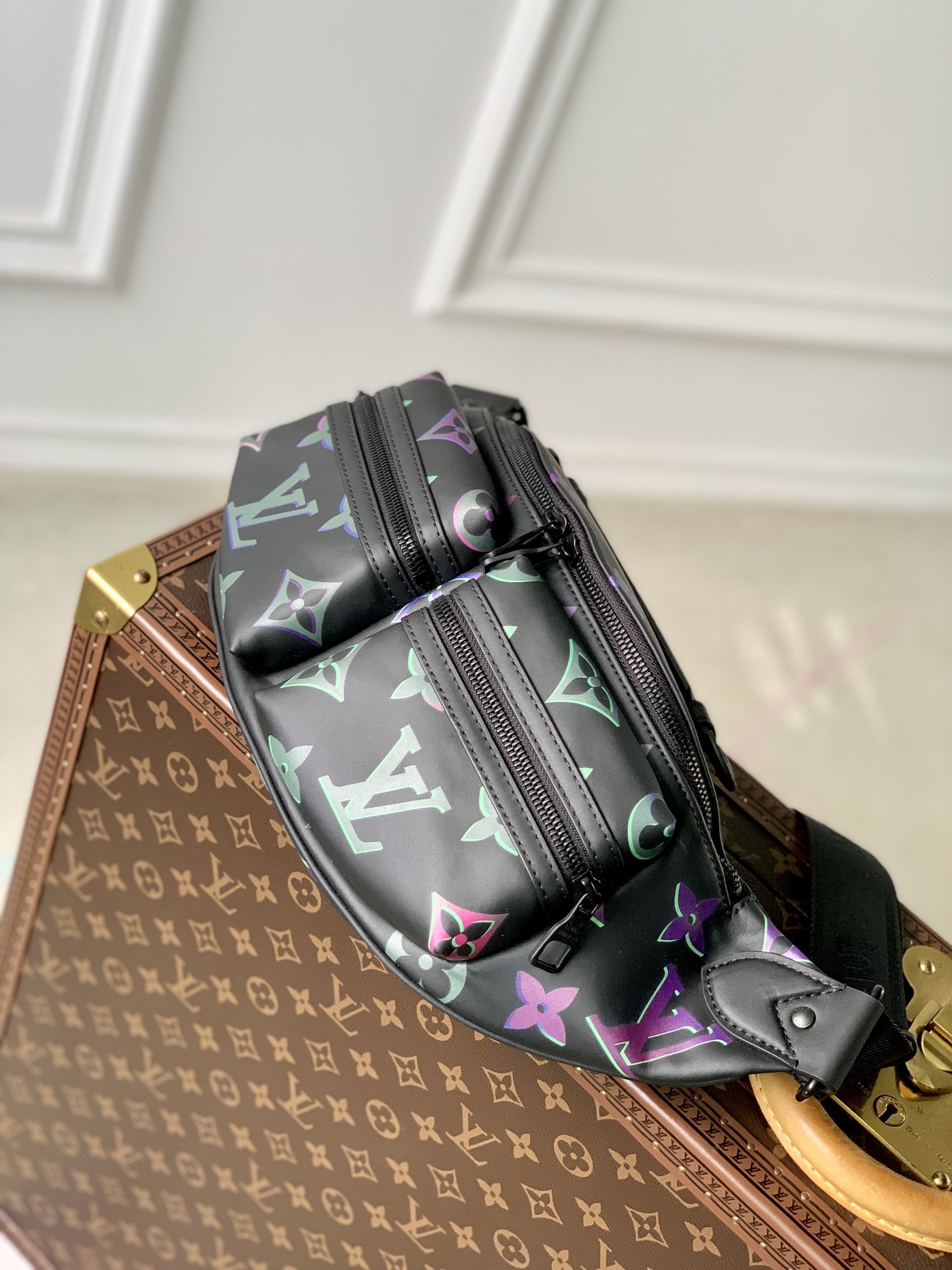 Louis Vuitton Aerogram Waist Bag-M22494-45*17*9CM