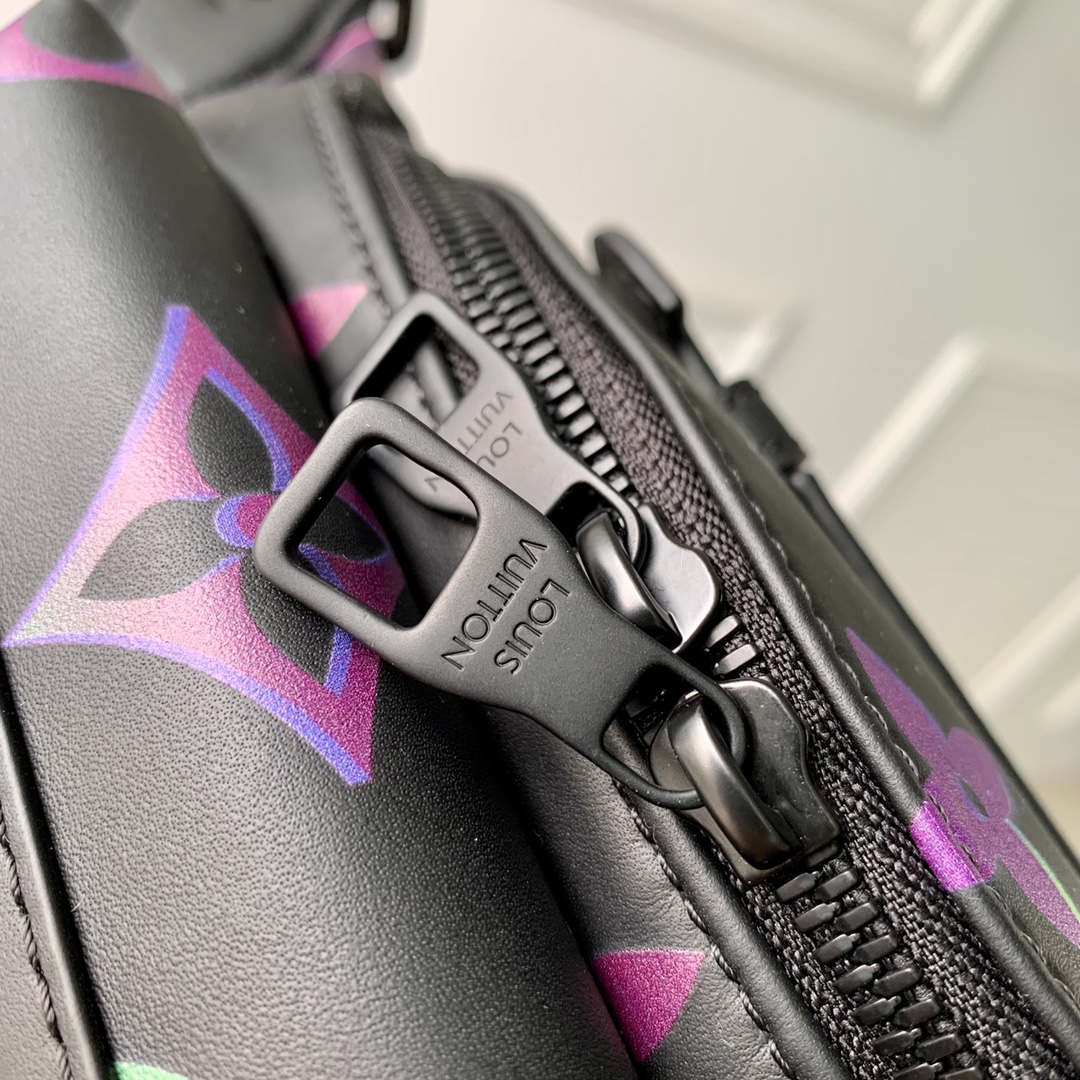 Louis Vuitton Aerogram Waist Bag-M22494-45*17*9CM