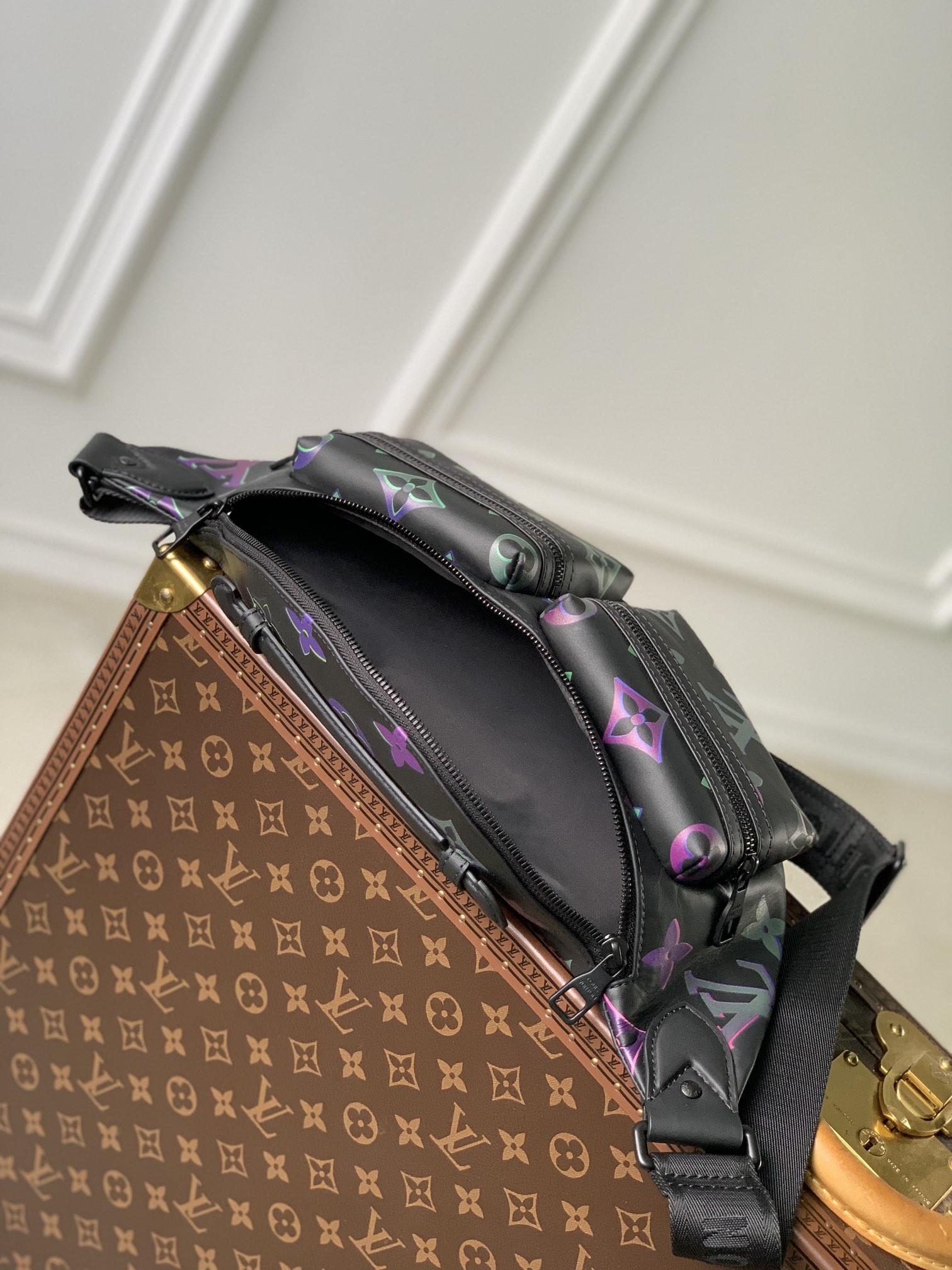 Louis Vuitton Aerogram Waist Bag-M22494-45*17*9CM