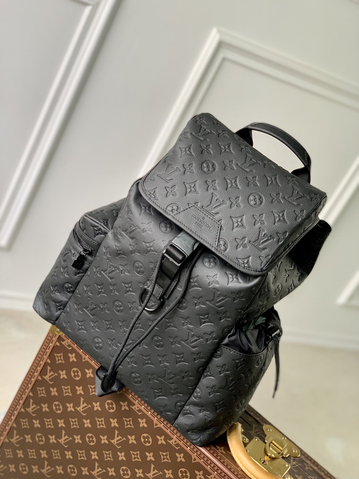 Louis VuittonTrekking Backpack M43680-35*54.5*19CM