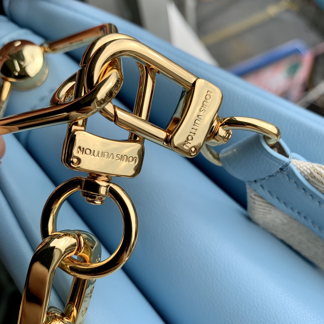Louis Vuitton Coussin Handbags-M2295-26*20*12CM