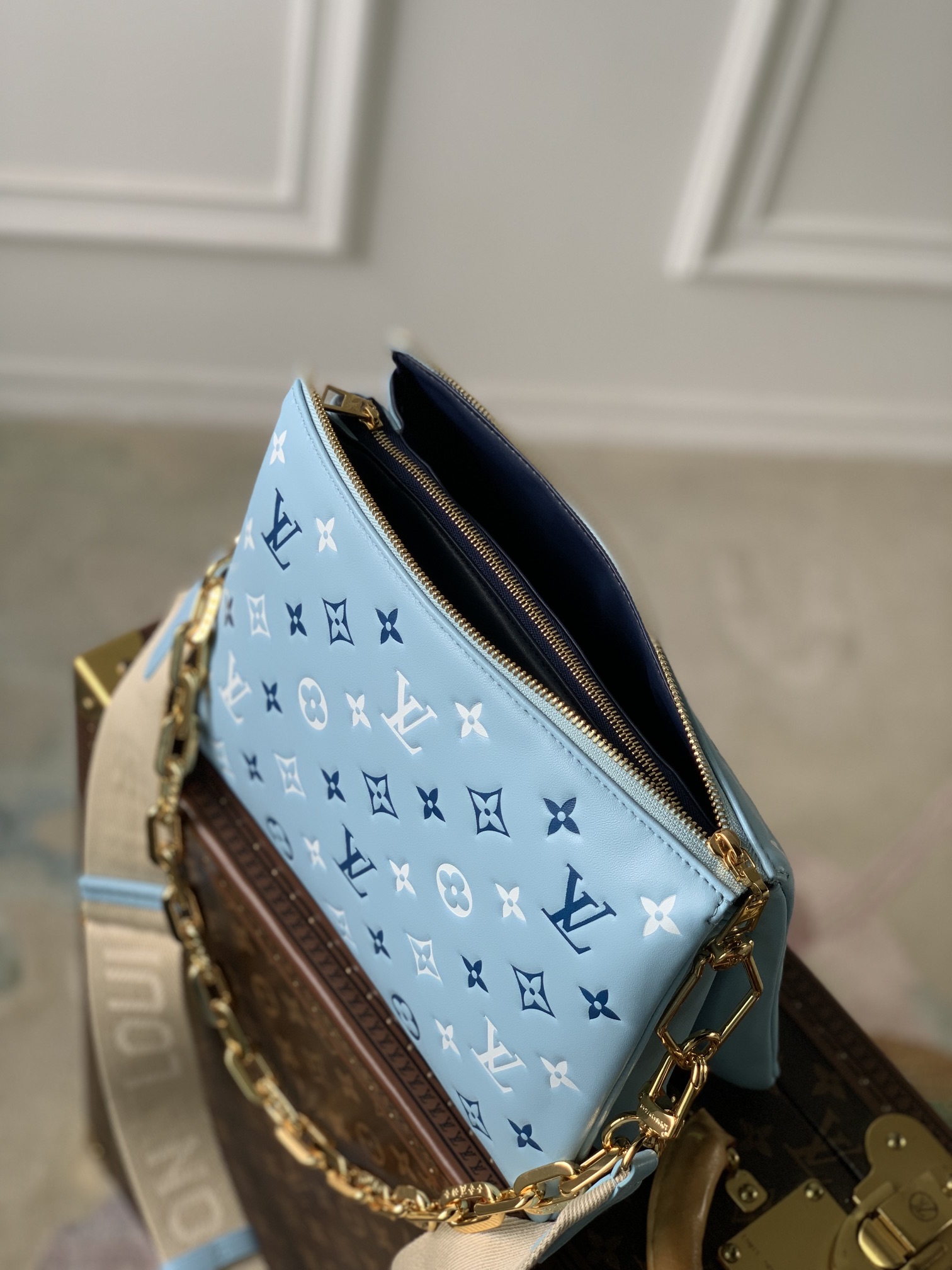 Louis Vuitton Coussin Handbags-M2295-26*20*12CM