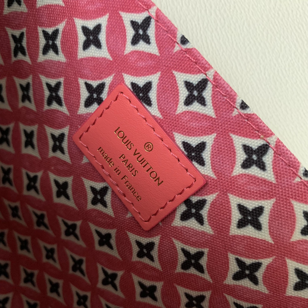 Louis Vuitton Pochette Metis Handbags-25*19*7CM