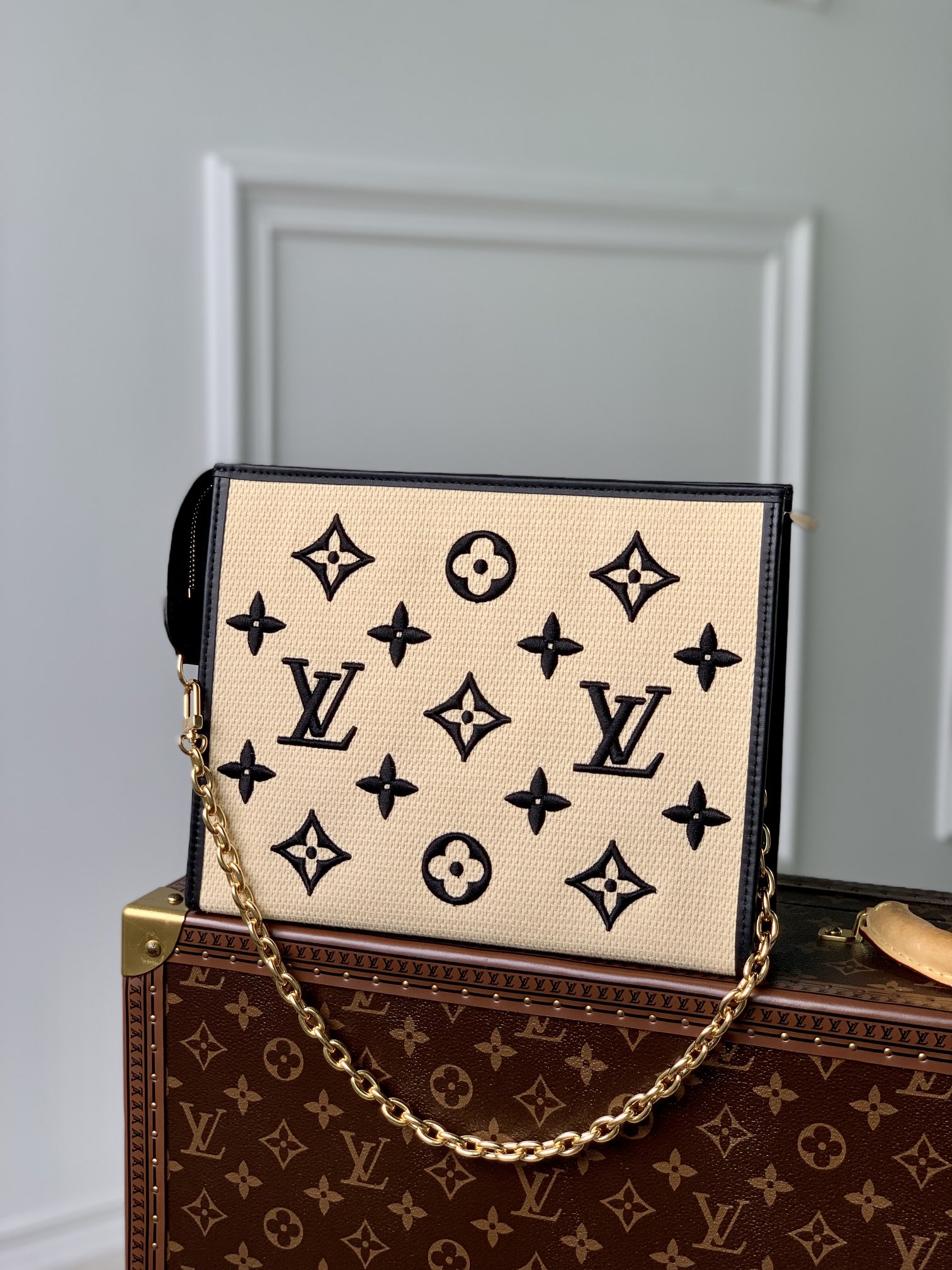 Louis Vuitton Poche Toilette Cosmetic Bag -25 x 20 x 5.5CM Louis Vuitton Poche Toilette Cosmetic Bag -25 x 20 x 5.5CM