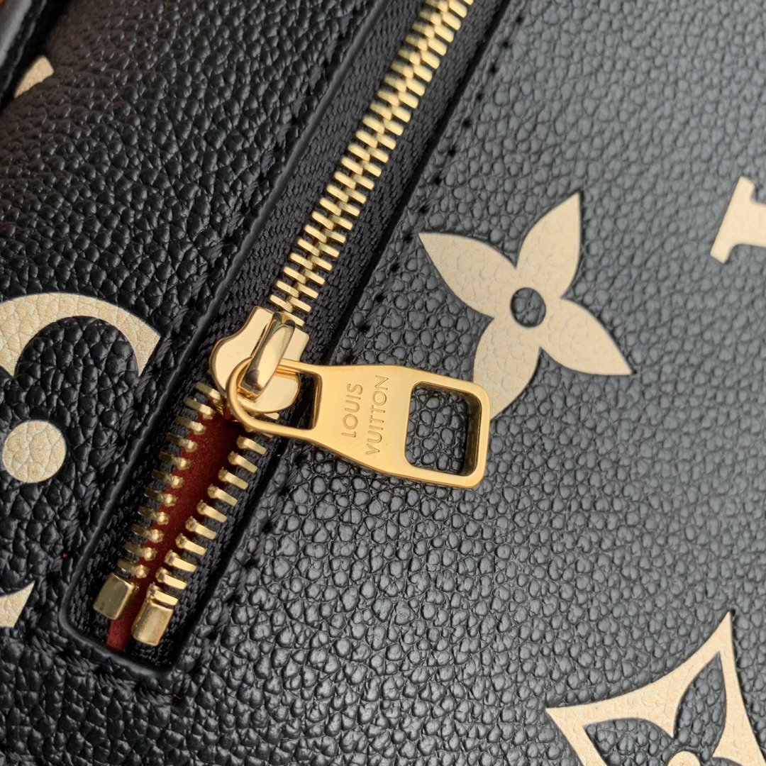 Louis Vuitton Pochette Metis East West Handbags- 21.5 x 13.5 x 6CM
