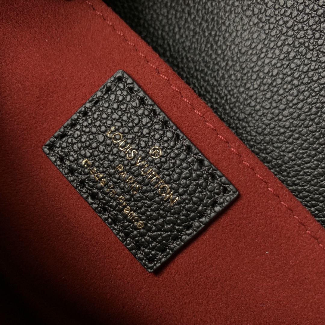 Louis Vuitton Pochette Metis East West Handbags- 21.5 x 13.5 x 6CM