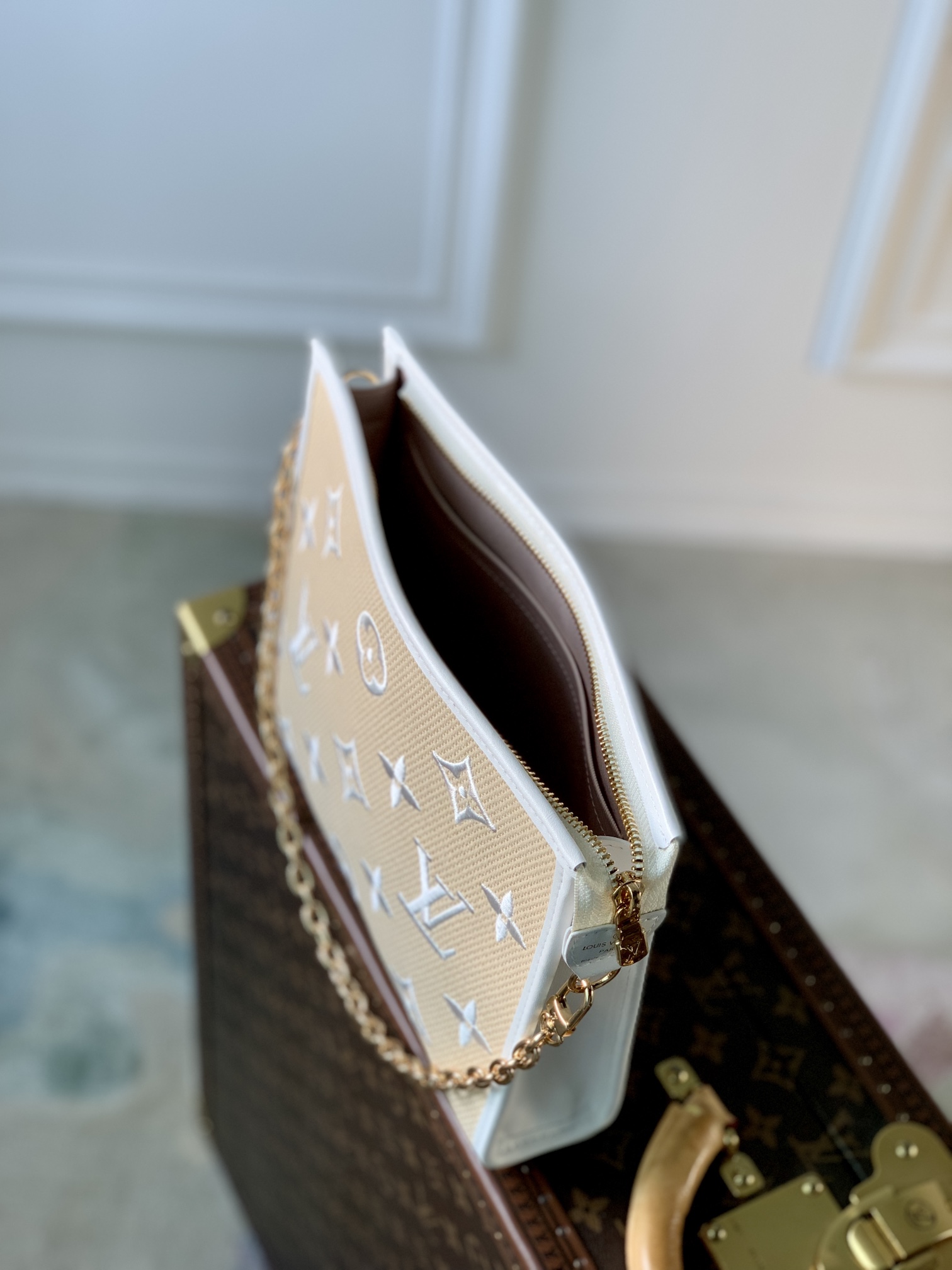 Louis Vuitton Poche Toilette Cosmetic Bag -25 x 20 x 5.5CM