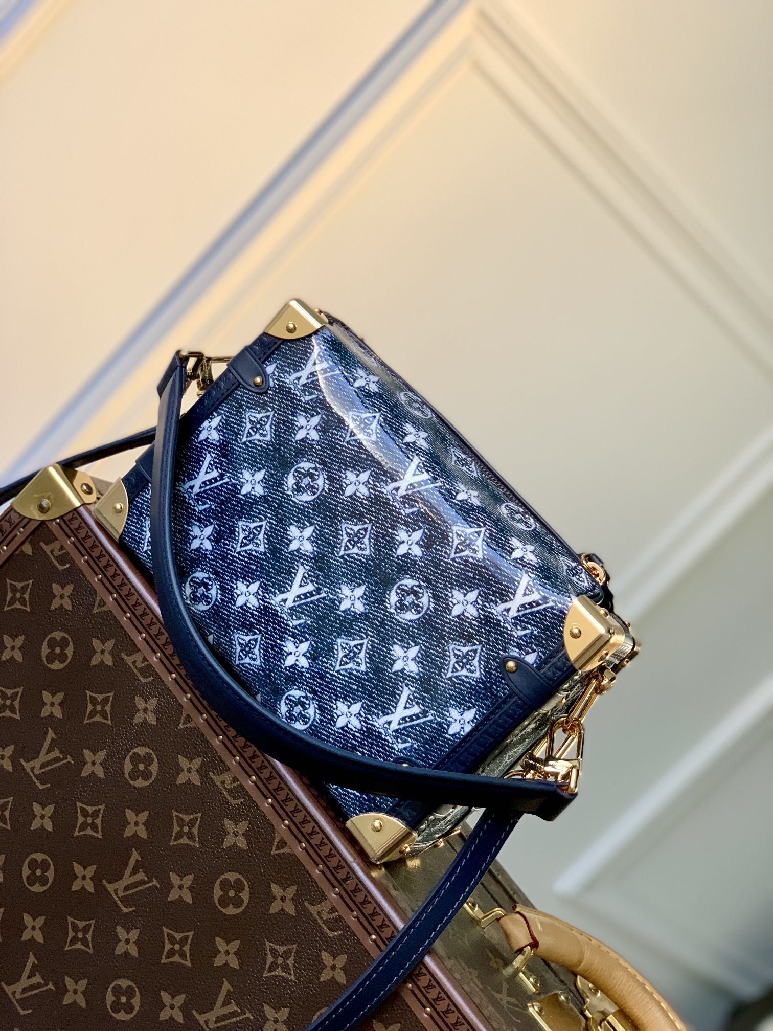 Louis Vuitton Side Trunk Pm- M22944-21×14×6CM