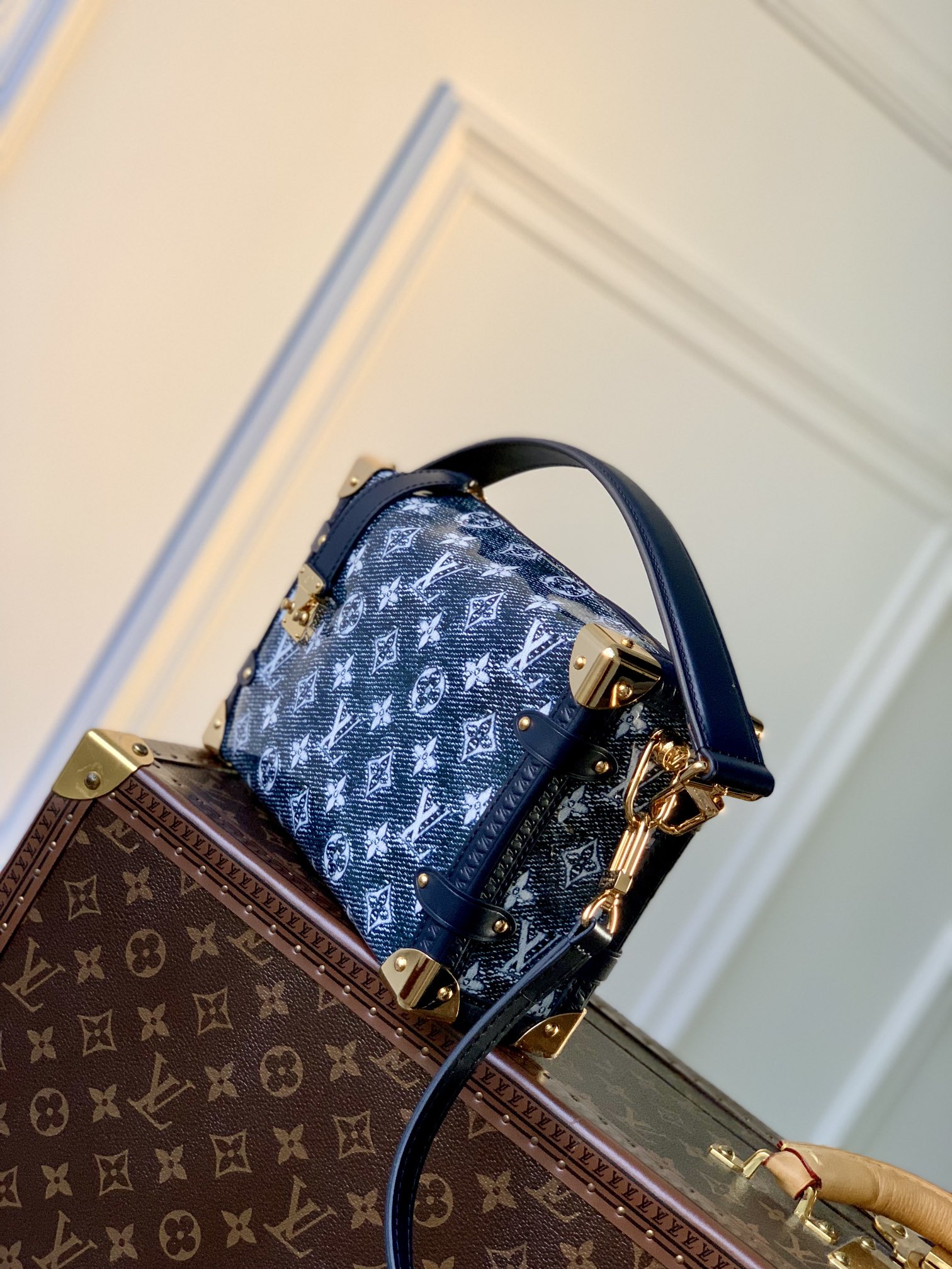 Louis Vuitton Side Trunk Pm- M22944-21×14×6CM