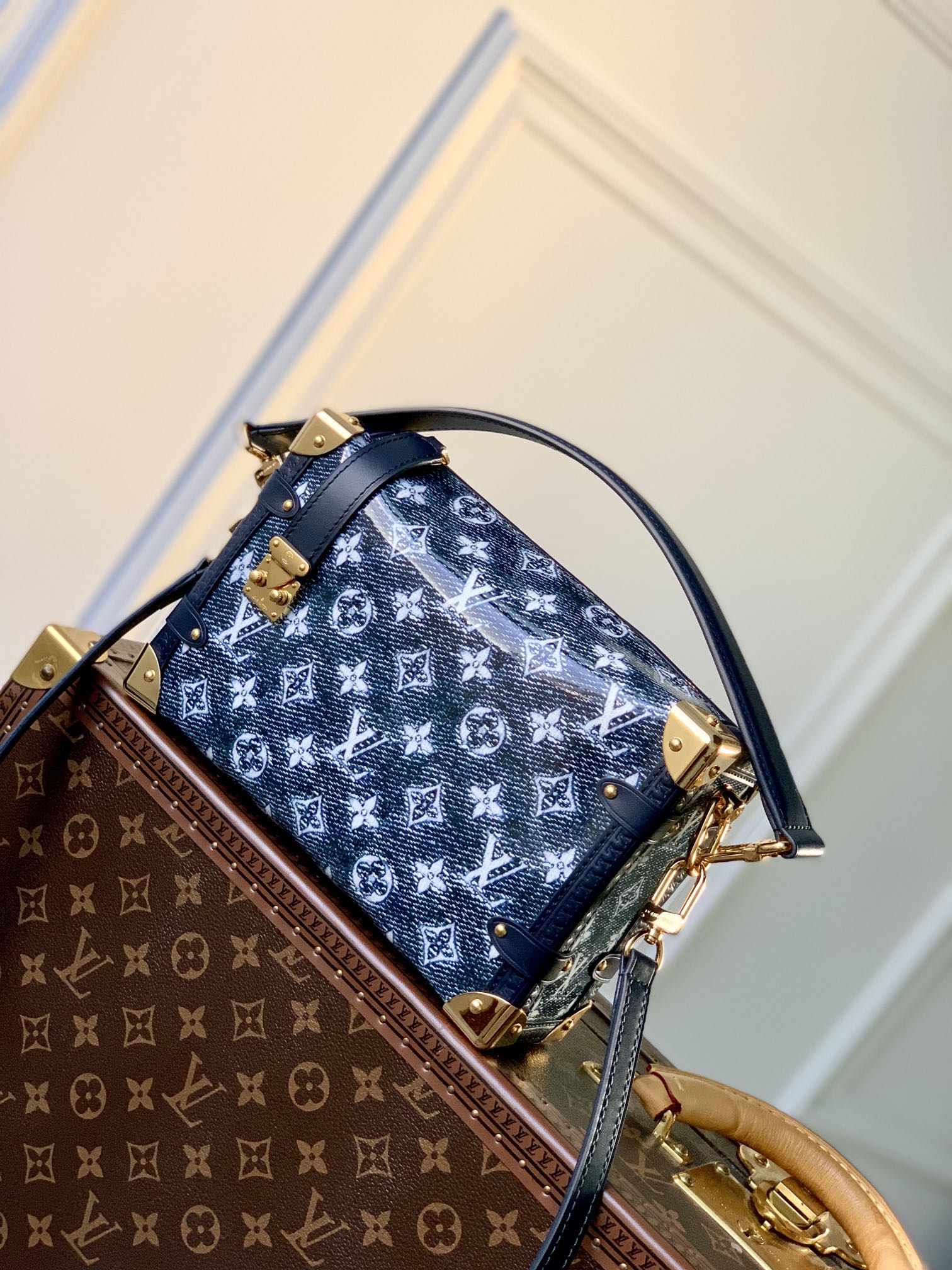 Louis Vuitton Side Trunk Pm- M22944-21×14×6CM
