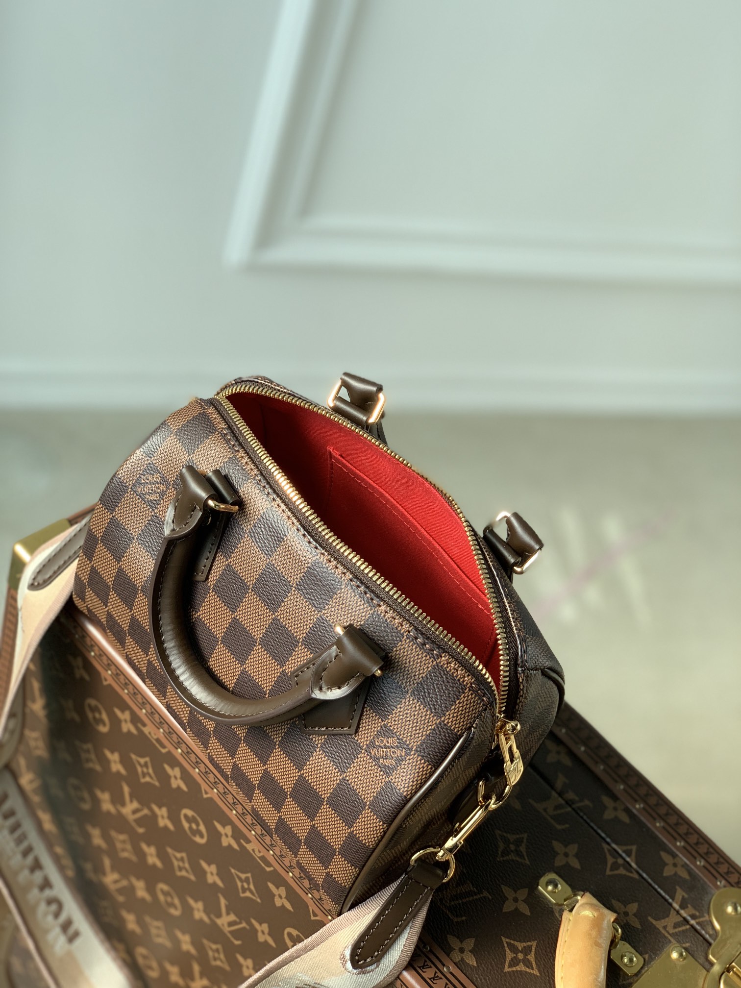 Louis Vuitton Speedy M40489 20 -20.5 x 13.5 x 12CM