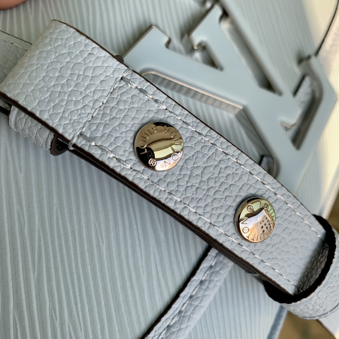 Louis Vuitton Buci Handbag-24.5 x 15.5 x 9CM