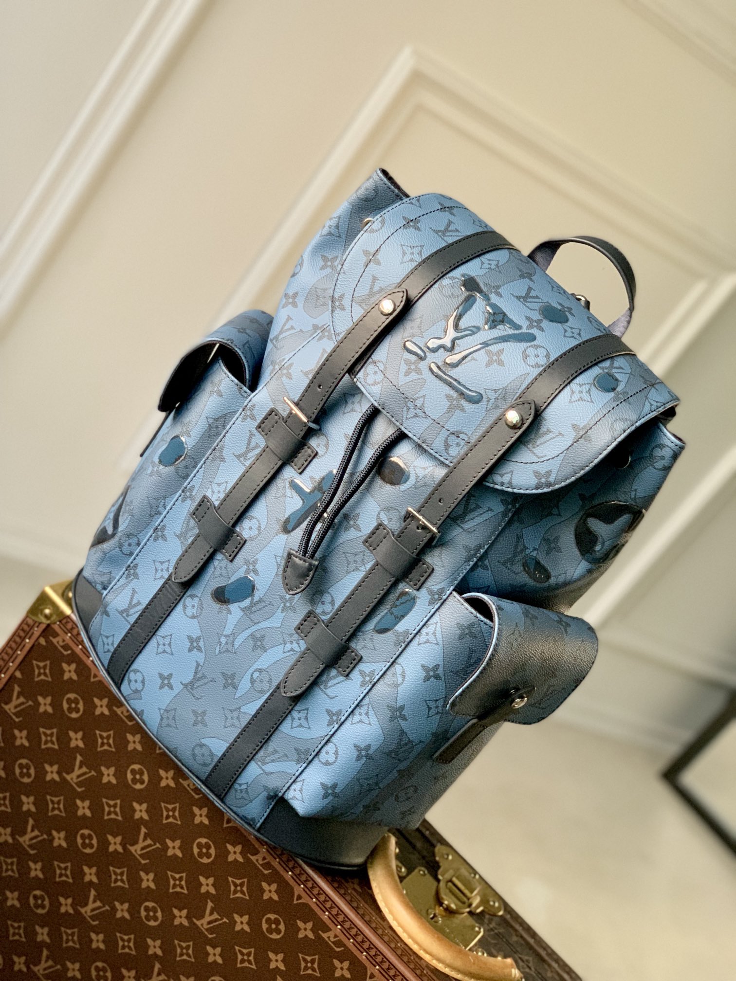 Louis Vuitton x YK Christopher Backpack M21978-38*44*21CM