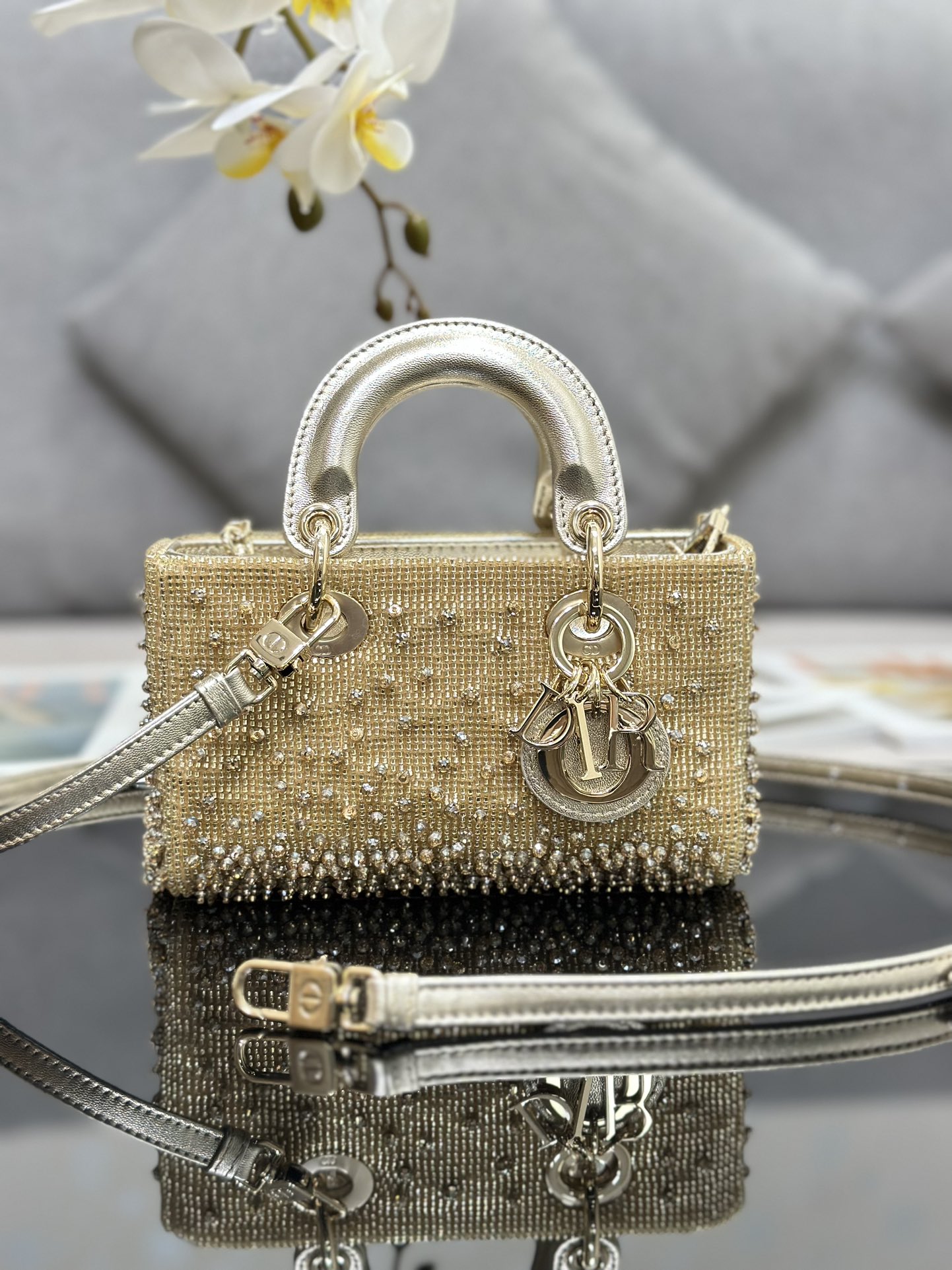 Lady Diro Handle Bag-16 x 9 x 5CM
