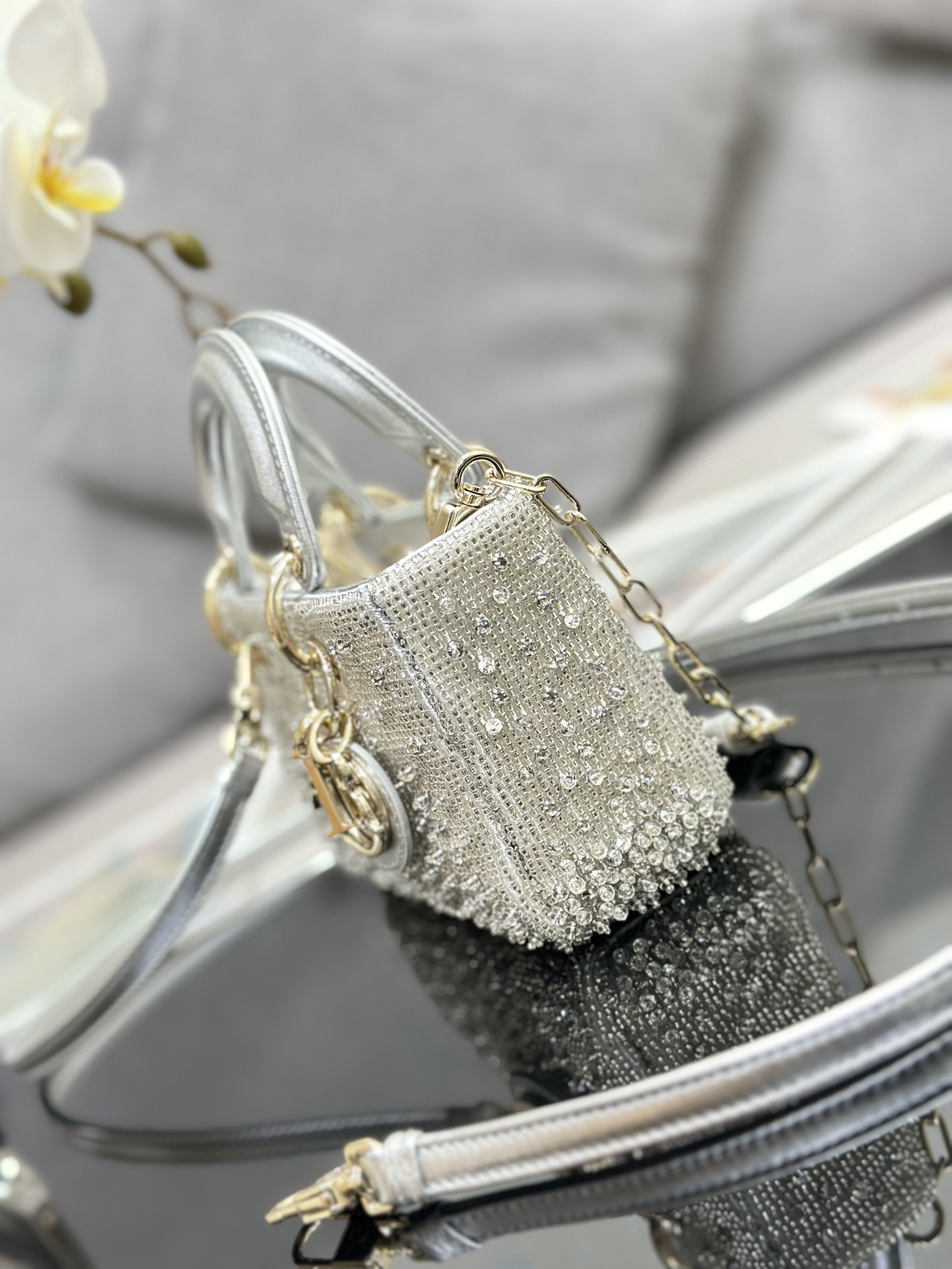 Lady Diro Handle Bag-16 x 9 x 5CM