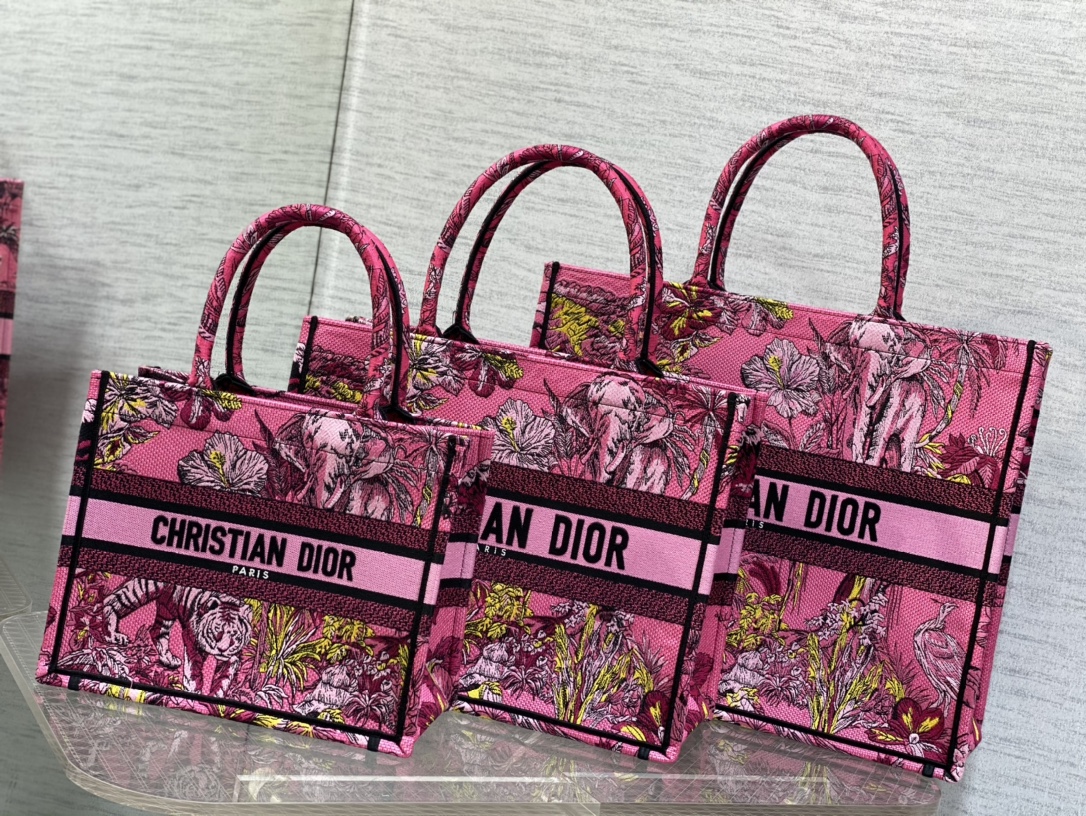 Diro Book Tote
