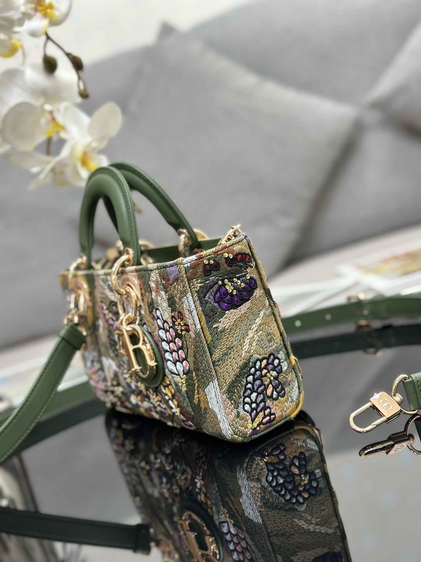 Lady Diro Handle Bag-26 x 13.5 x 5CM
