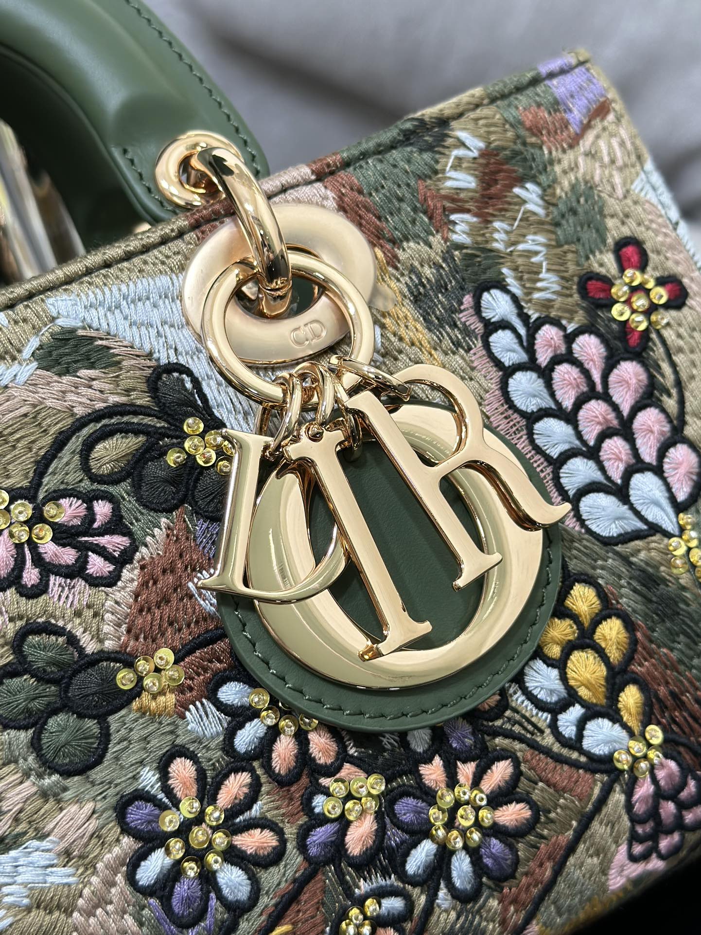 Lady Diro Handle Bag-26 x 13.5 x 5CM