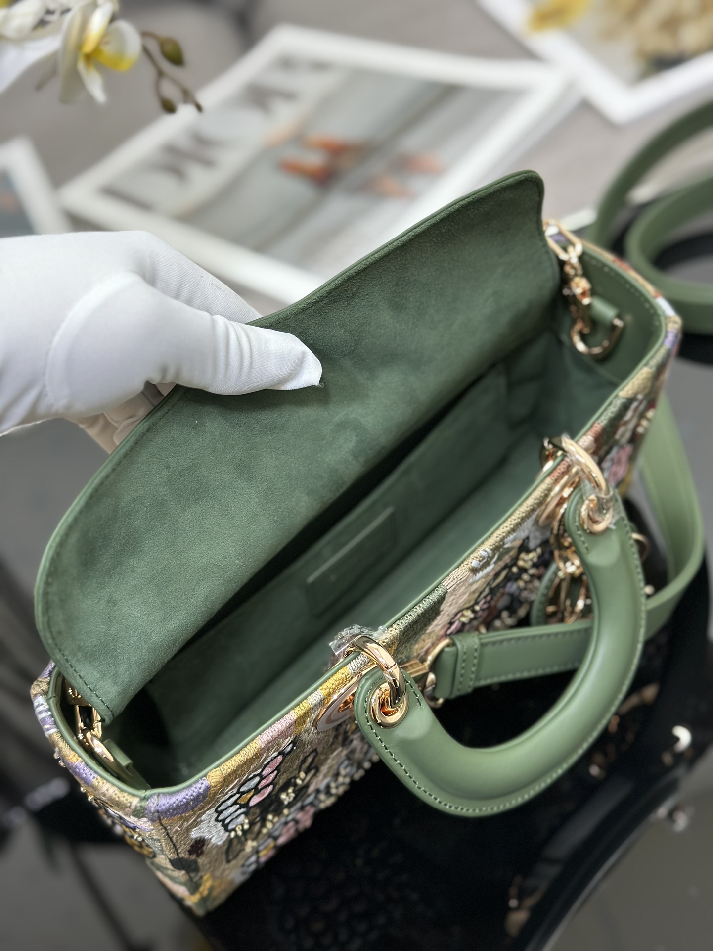 Lady Diro Handle Bag-26 x 13.5 x 5CM