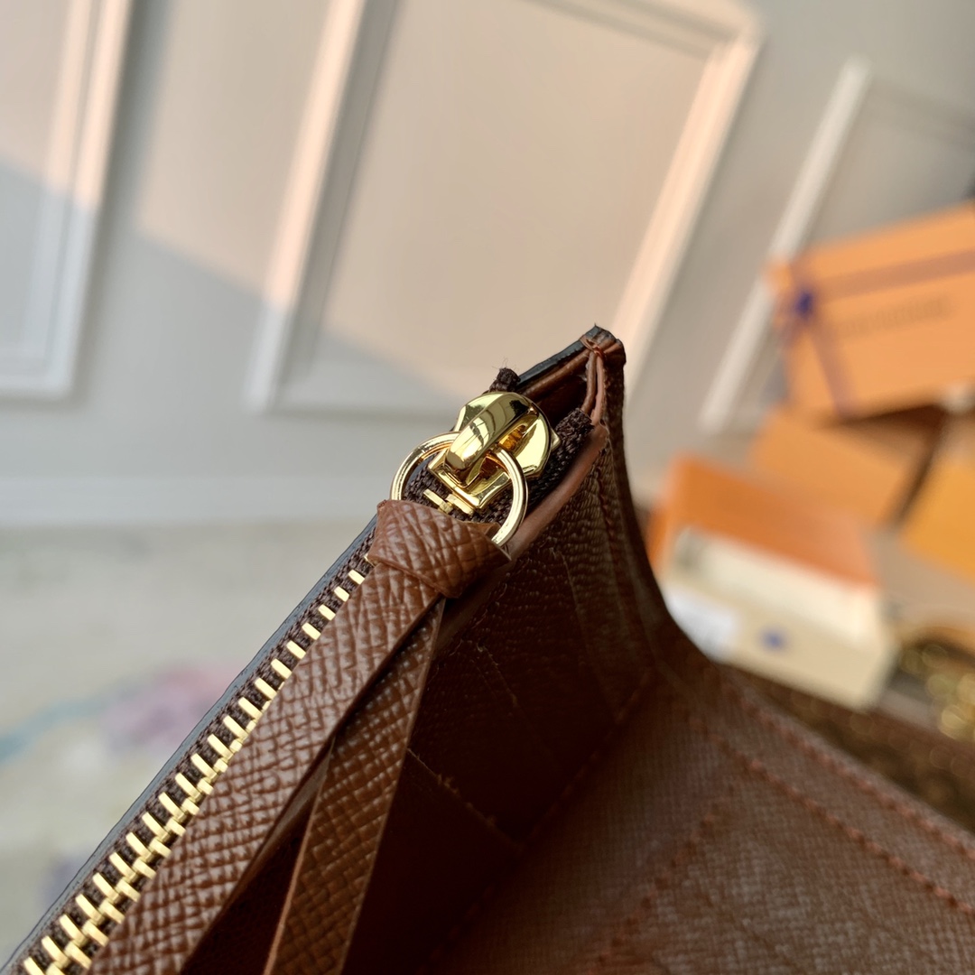 Louis Vuitton Victorine Wallet-M62472 -12*9.5*1.5CM Louis Vuitton Victorine Wallet-M62472 -12*9.5*1.5CM