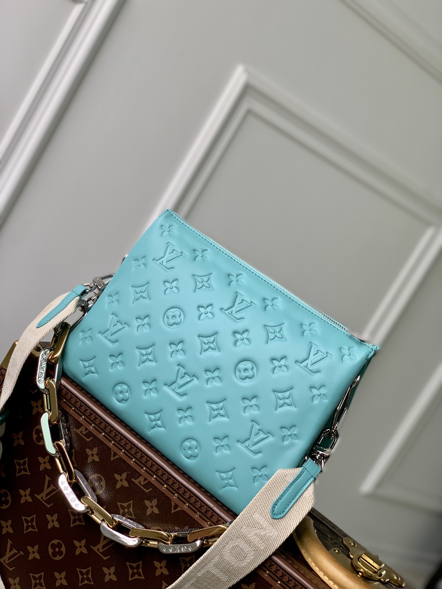Louis Vuitton Coussin Handbags-M2295-26*20*12CM