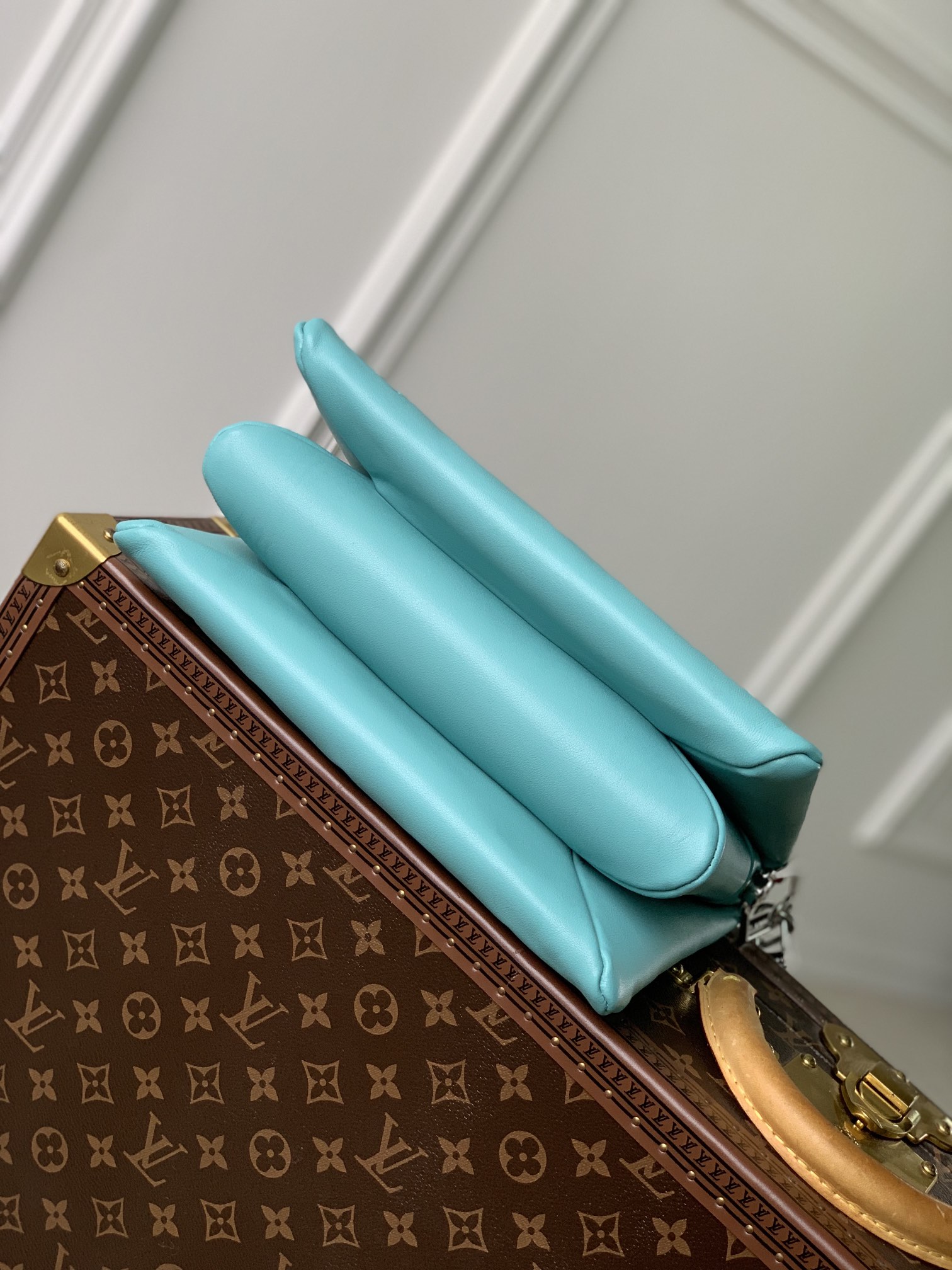 Louis Vuitton Coussin Handbags-M2295-26*20*12CM