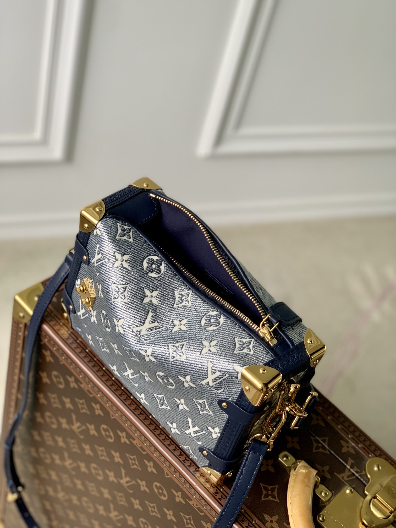Louis Vuitton Side Trunk Pm- M22944-21×14×6CM