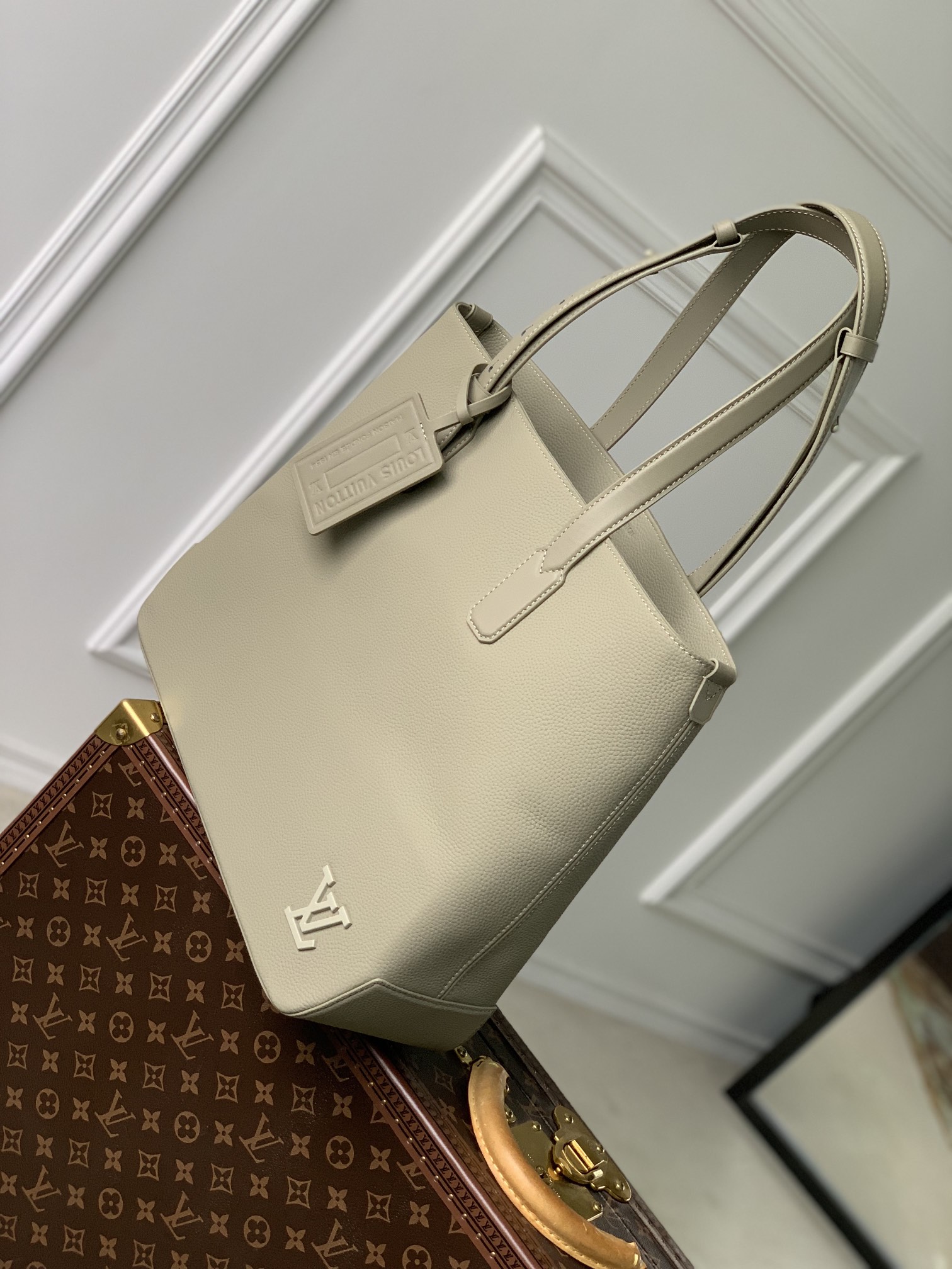 Louis Vuitton Tote Aerogram Briefcase-M22481-38 x 32.5 x 13CM