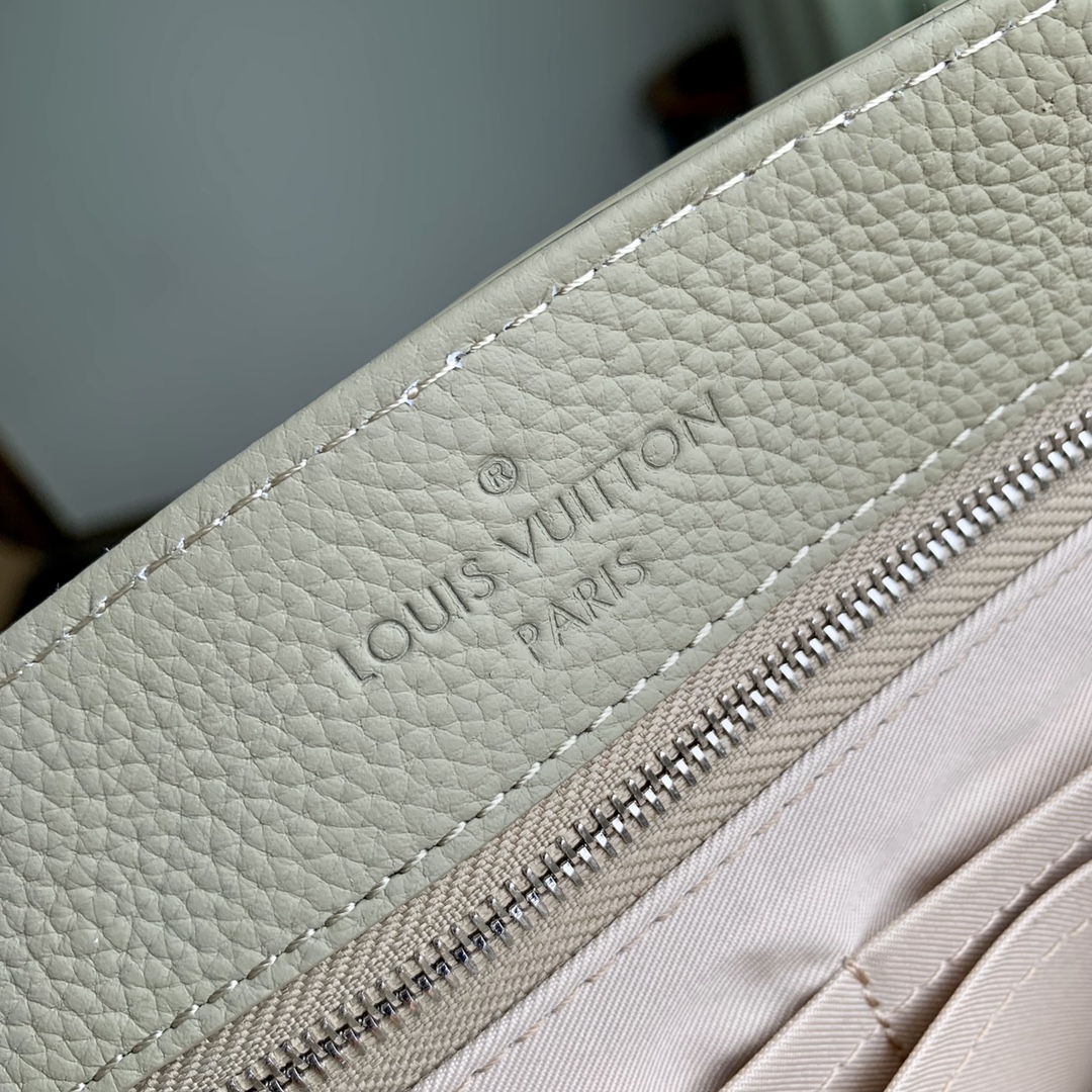Louis Vuitton Tote Aerogram Briefcase-M22481-38 x 32.5 x 13CM Louis Vuitton Tote Aerogram Briefcase-M22481-38 x 32.5 x 13CM
