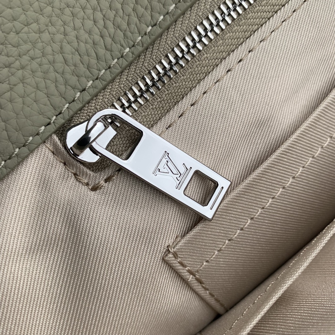 Louis Vuitton Tote Aerogram Briefcase-M22481-38 x 32.5 x 13CM Louis Vuitton Tote Aerogram Briefcase-M22481-38 x 32.5 x 13CM