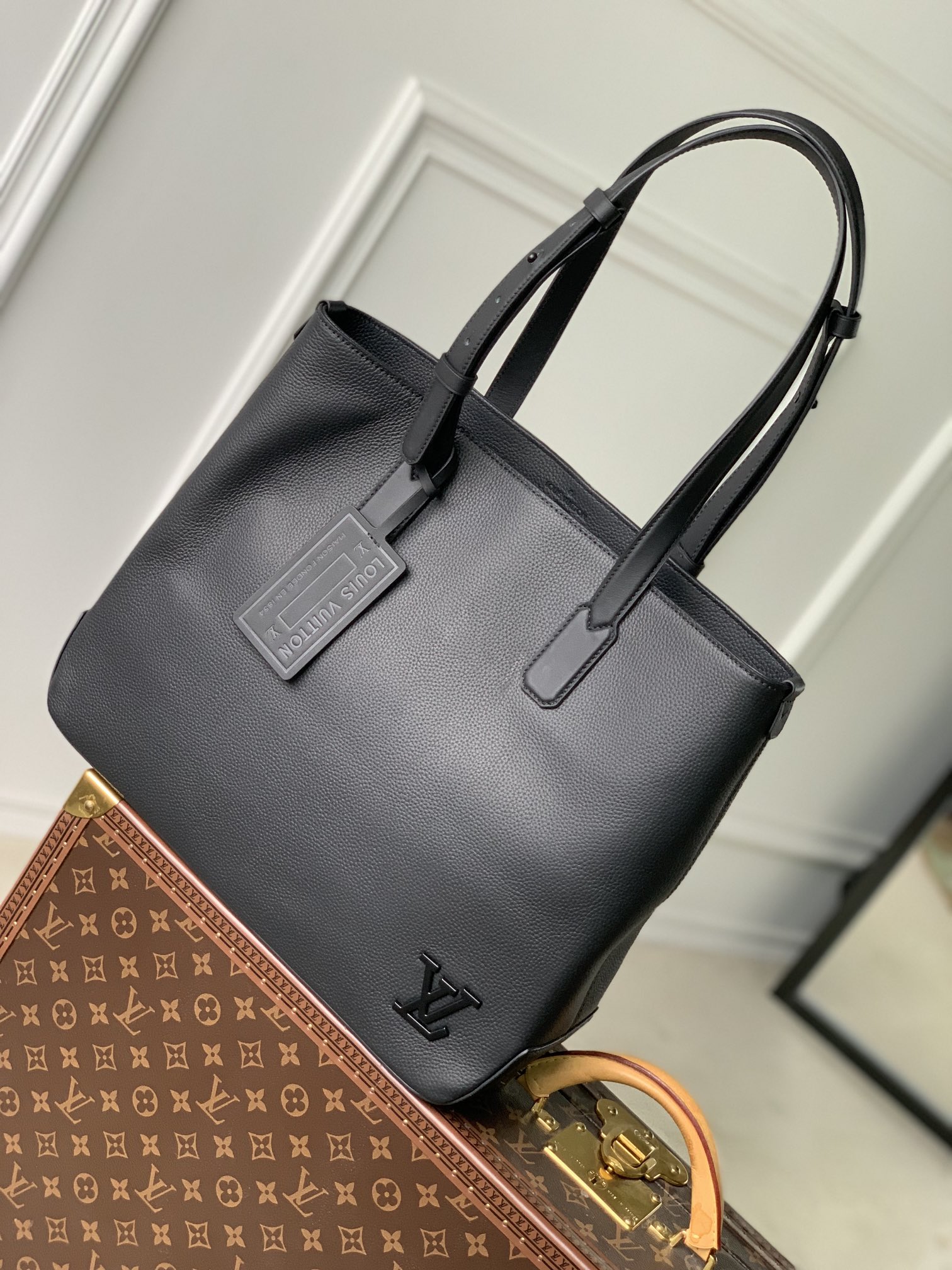Louis Vuitton Tote Aerogram Briefcase-M22481-38 x 32.5 x 13CM