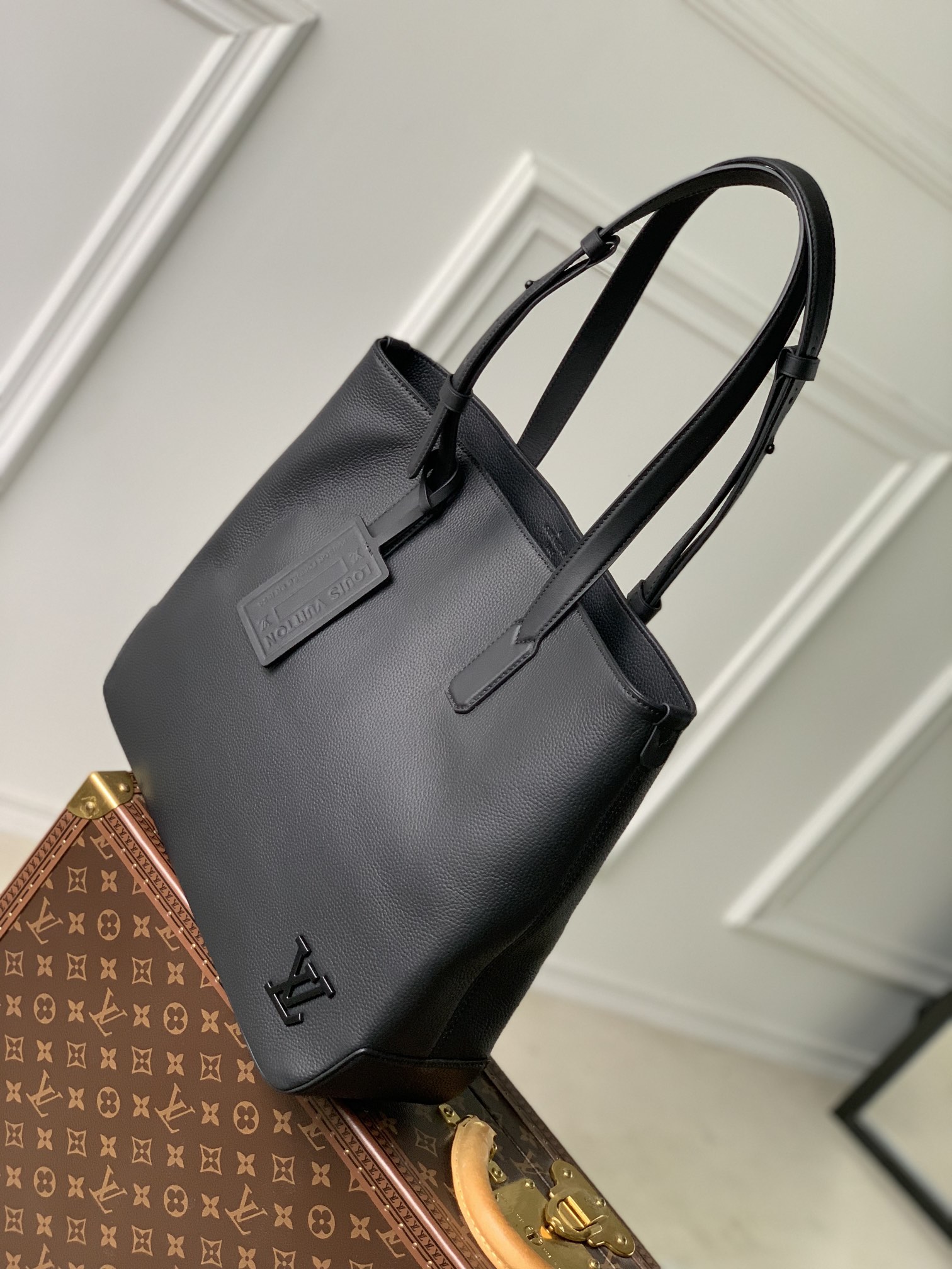 Louis Vuitton Tote Aerogram Briefcase-M22481-38 x 32.5 x 13CM