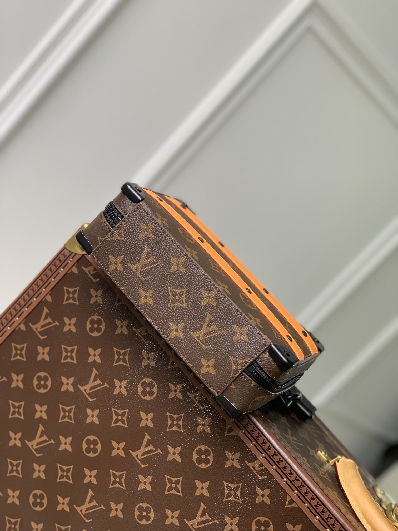 Louis Vuitton Handle Soft Trunk Bag -M46689-25*15*7CM