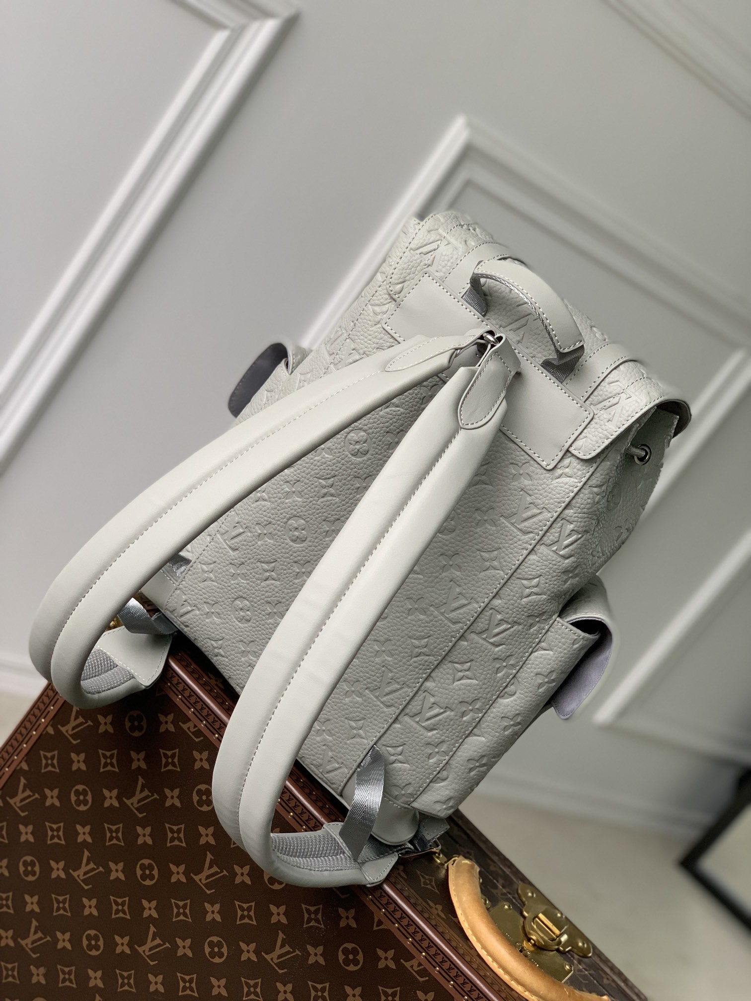 Louis Vuitton Christopher Backpack M46699-32*39*12CM