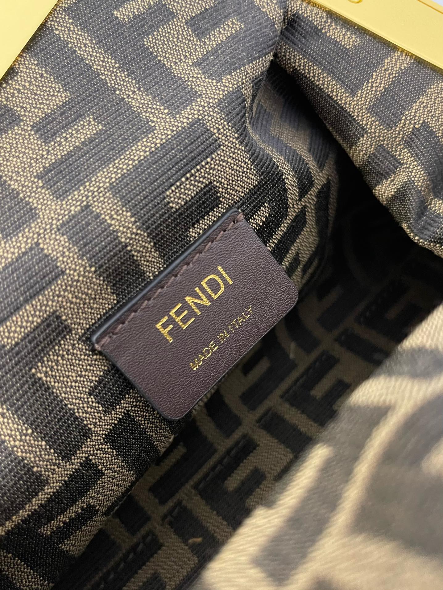 Fendi First Bag-26*18*9.CM