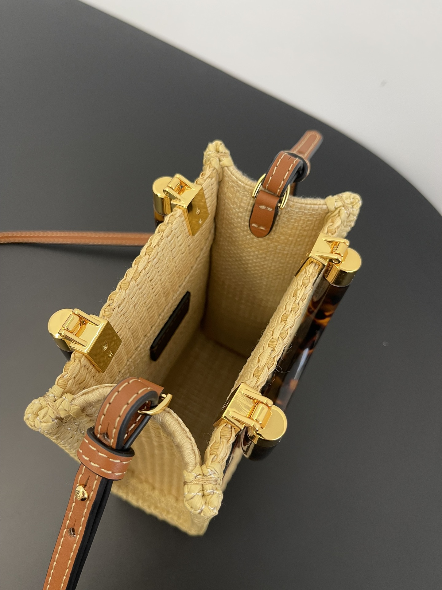 Fendi Sunshine Mini Tote -13×6.5x18CM