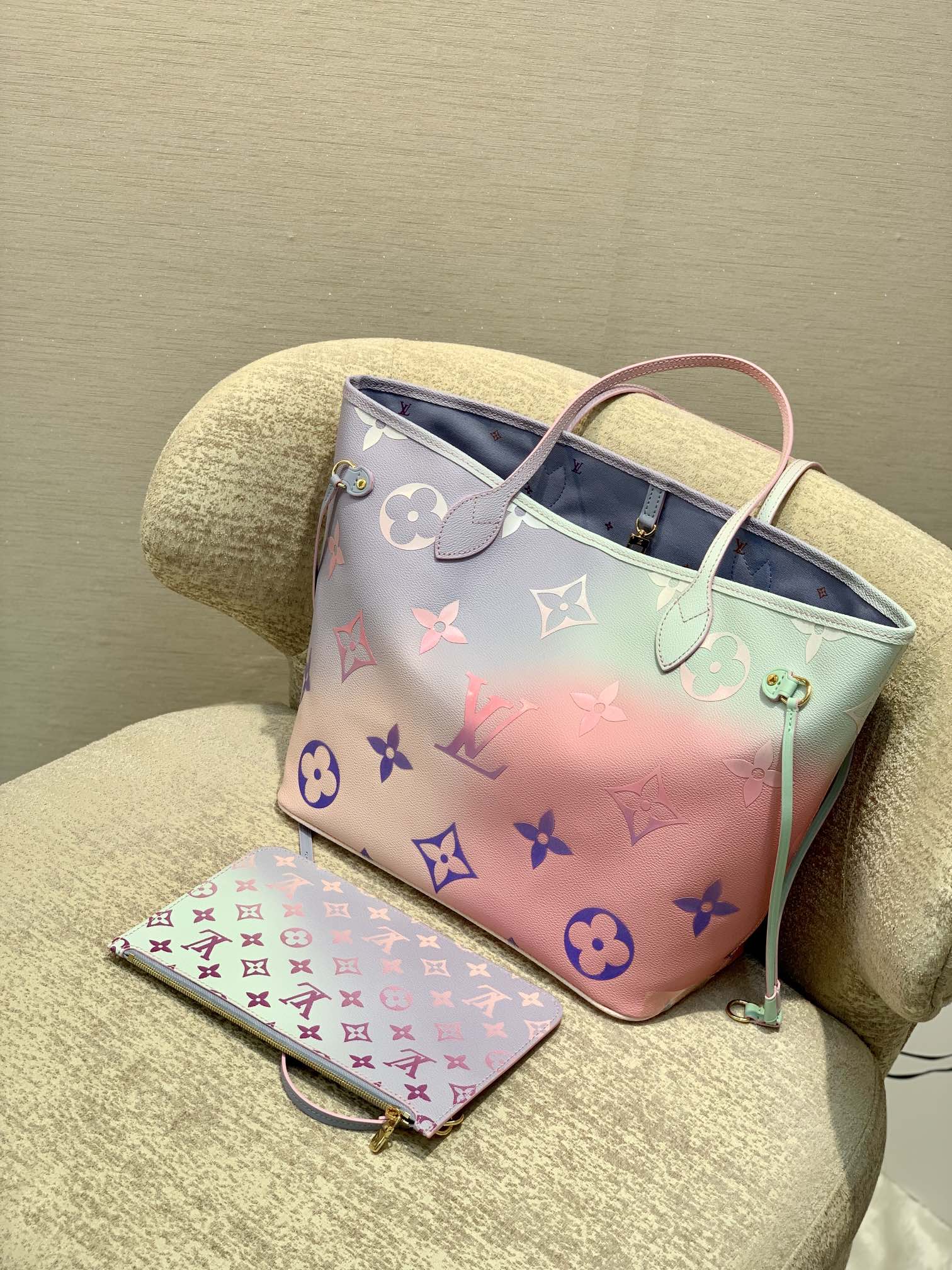 Louis Vuitton Neverfull M46102-32*29*17CM
