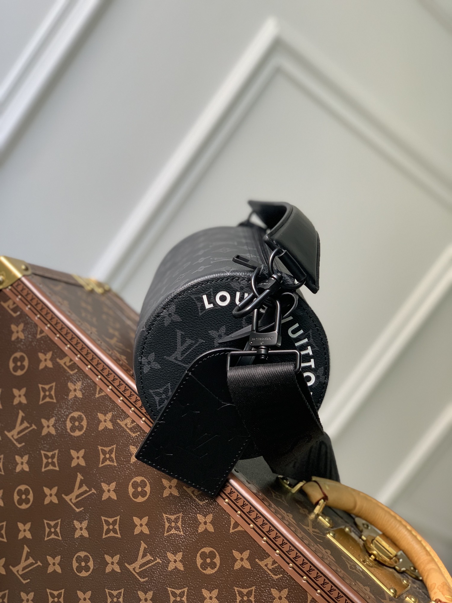 Louis Vuitton Soft Polochon Bag M46692-27x 15x 15CM