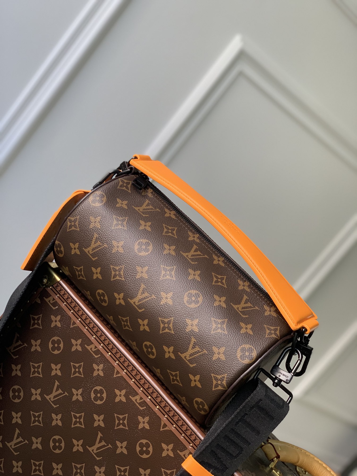 Louis Vuitton Soft Polochon Bag M46692-27x 15x 15CM