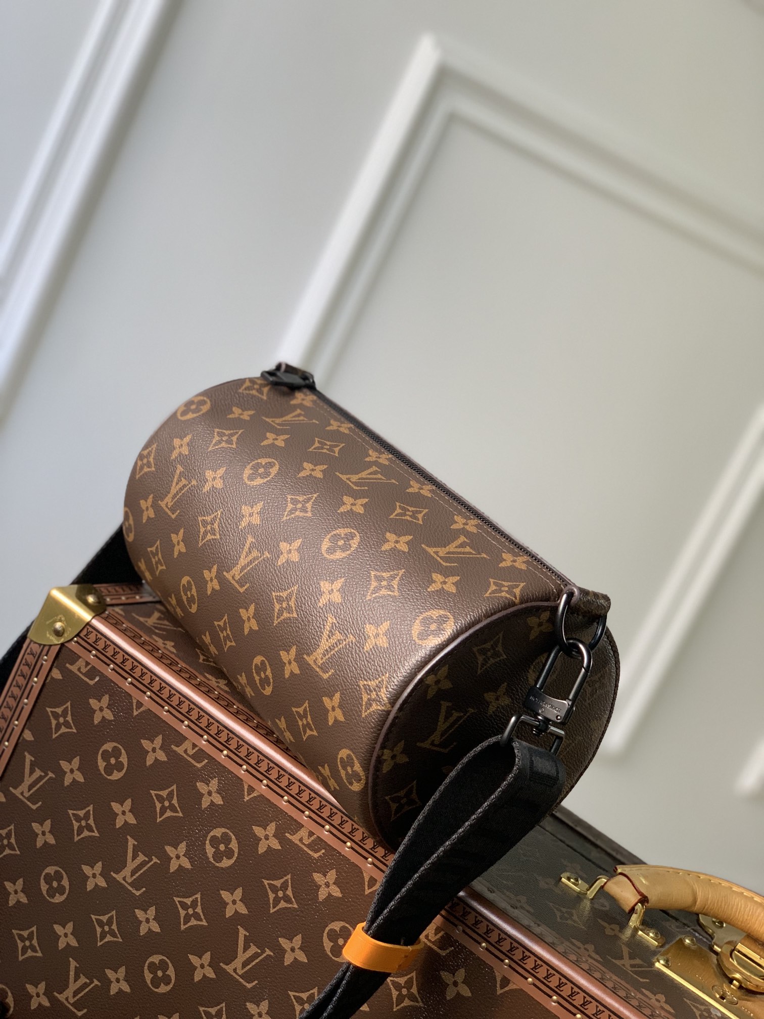 Louis Vuitton Soft Polochon Bag M46692-27x 15x 15CM