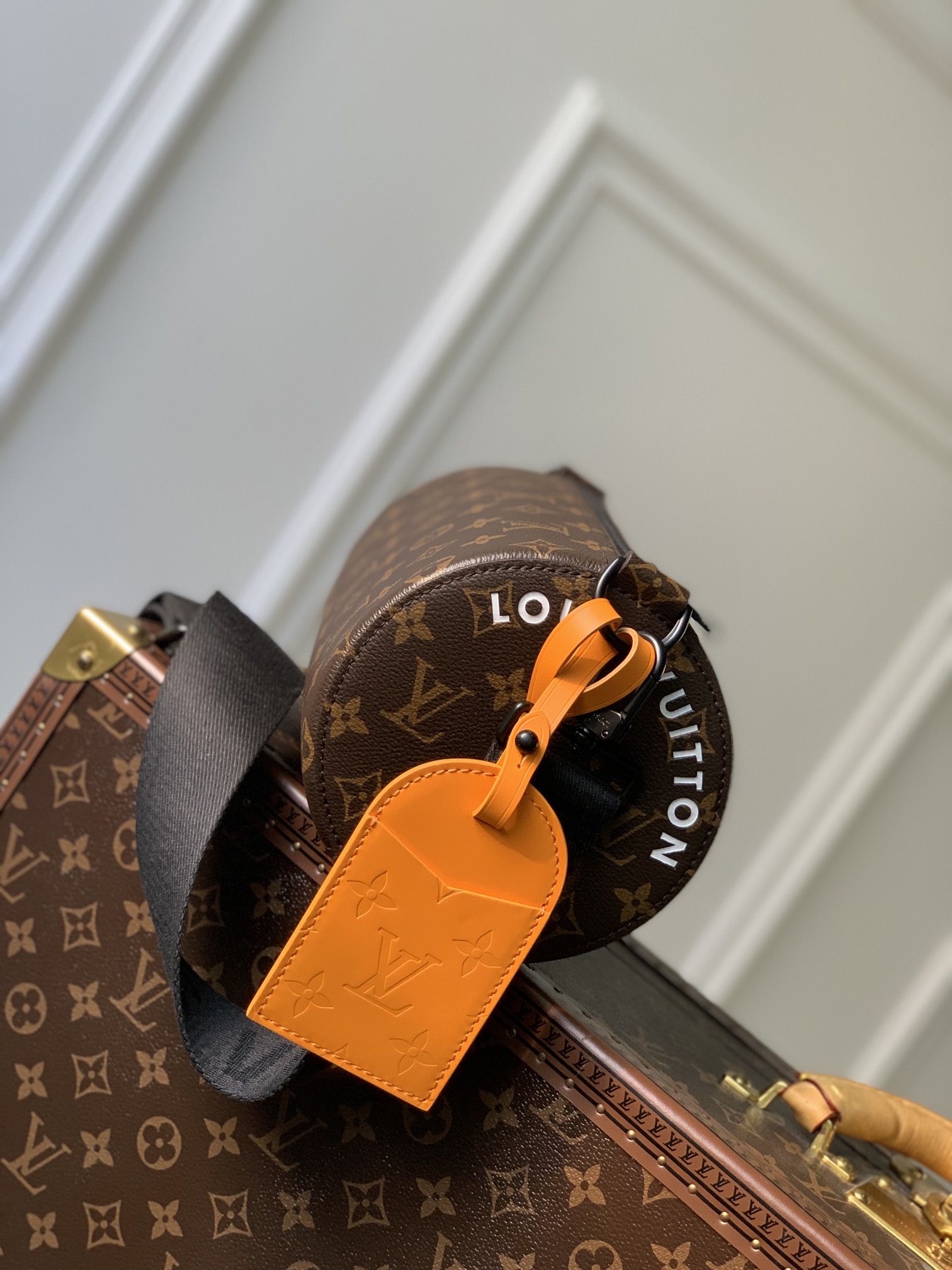 Louis Vuitton Soft Polochon Bag M46692-27x 15x 15CM