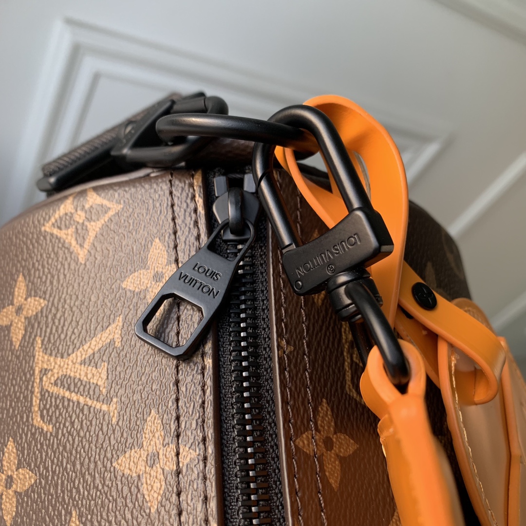 Louis Vuitton Soft Polochon Bag M46692-27x 15x 15CM