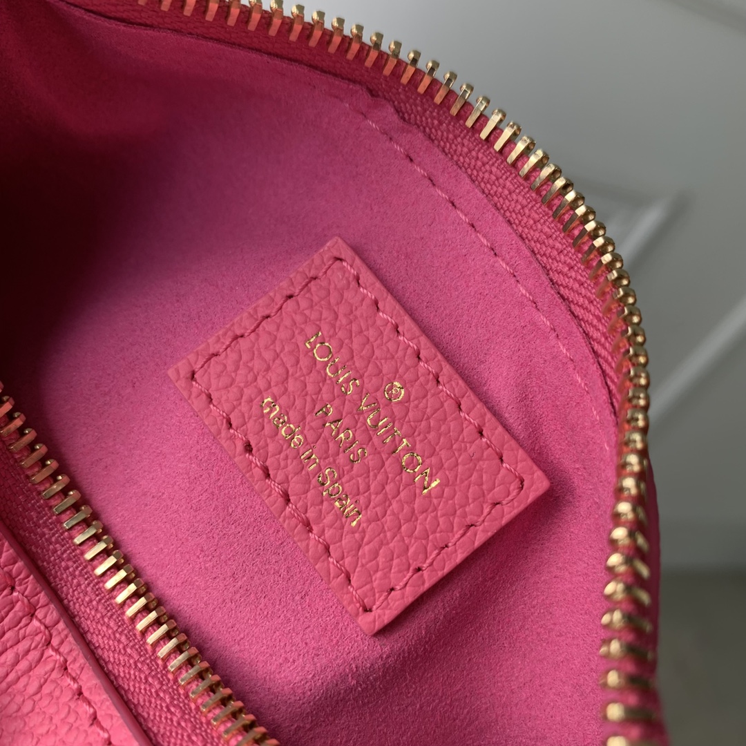 Louis Vuitton Mini Moon Bag M46692-20.5 x 11 x 5CM Louis Vuitton Mini Moon Bag M46692-20.5 x 11 x 5CM