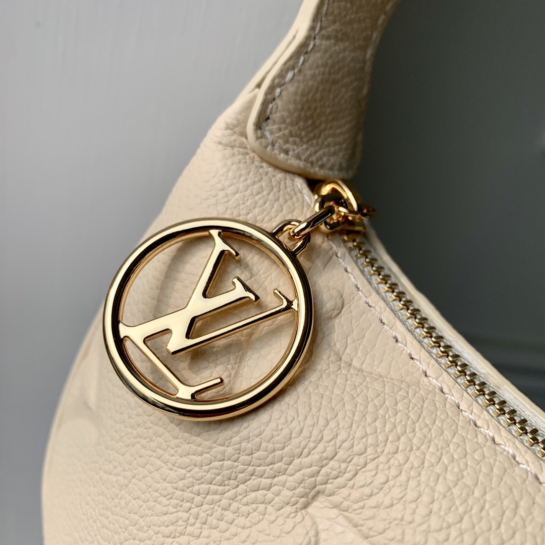 Louis Vuitton Mini Moon Bag M46692-20.5 x 11 x 5CM Louis Vuitton Mini Moon Bag M46692-20.5 x 11 x 5CM