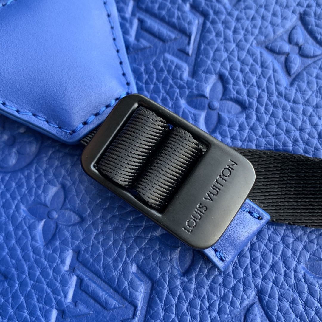 Louis Vuitton Christopher Backpack M46699-32*39*12CM