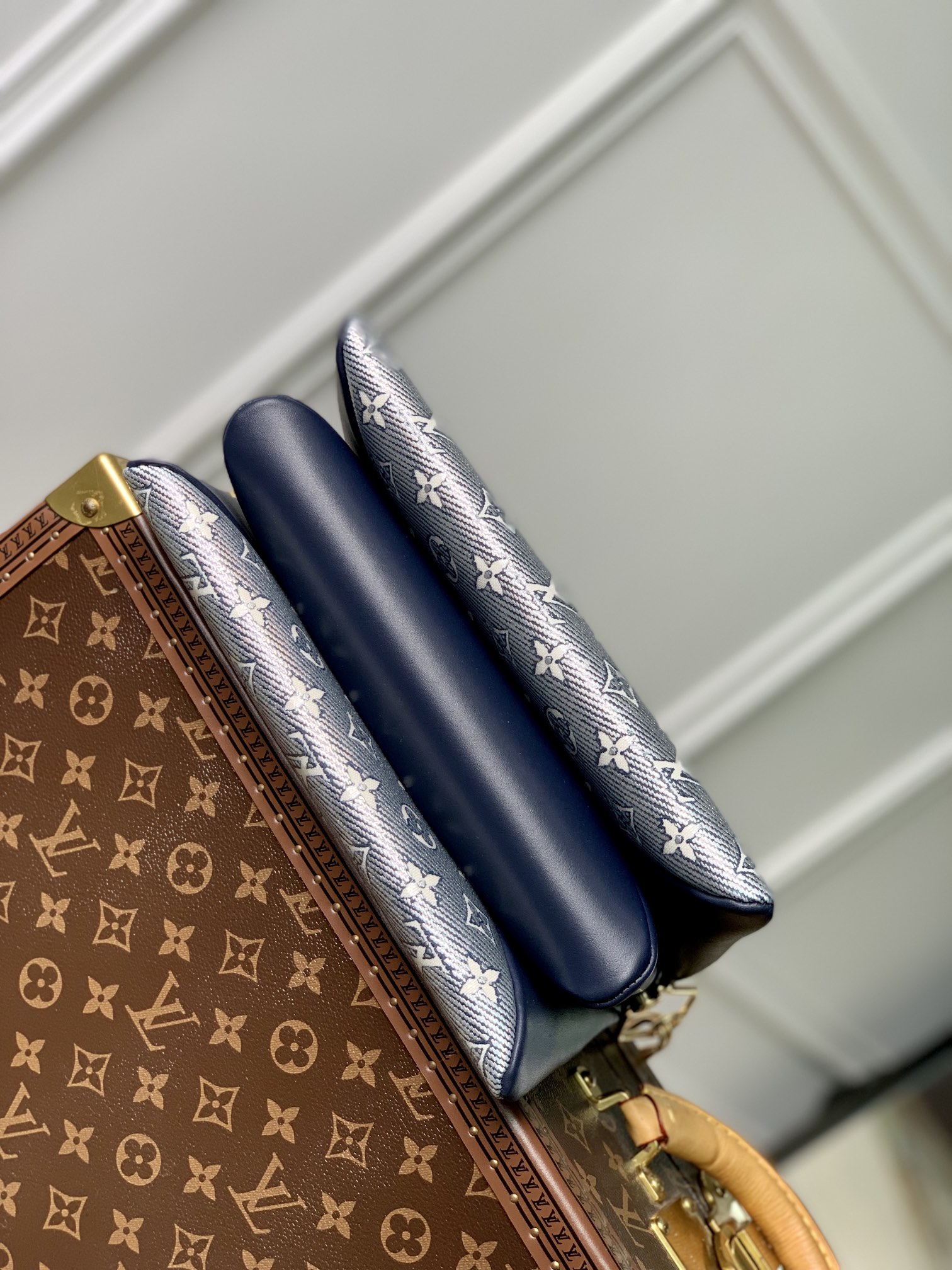 Louis Vuitton Coussin Handbags-M2295-26*20*12CM