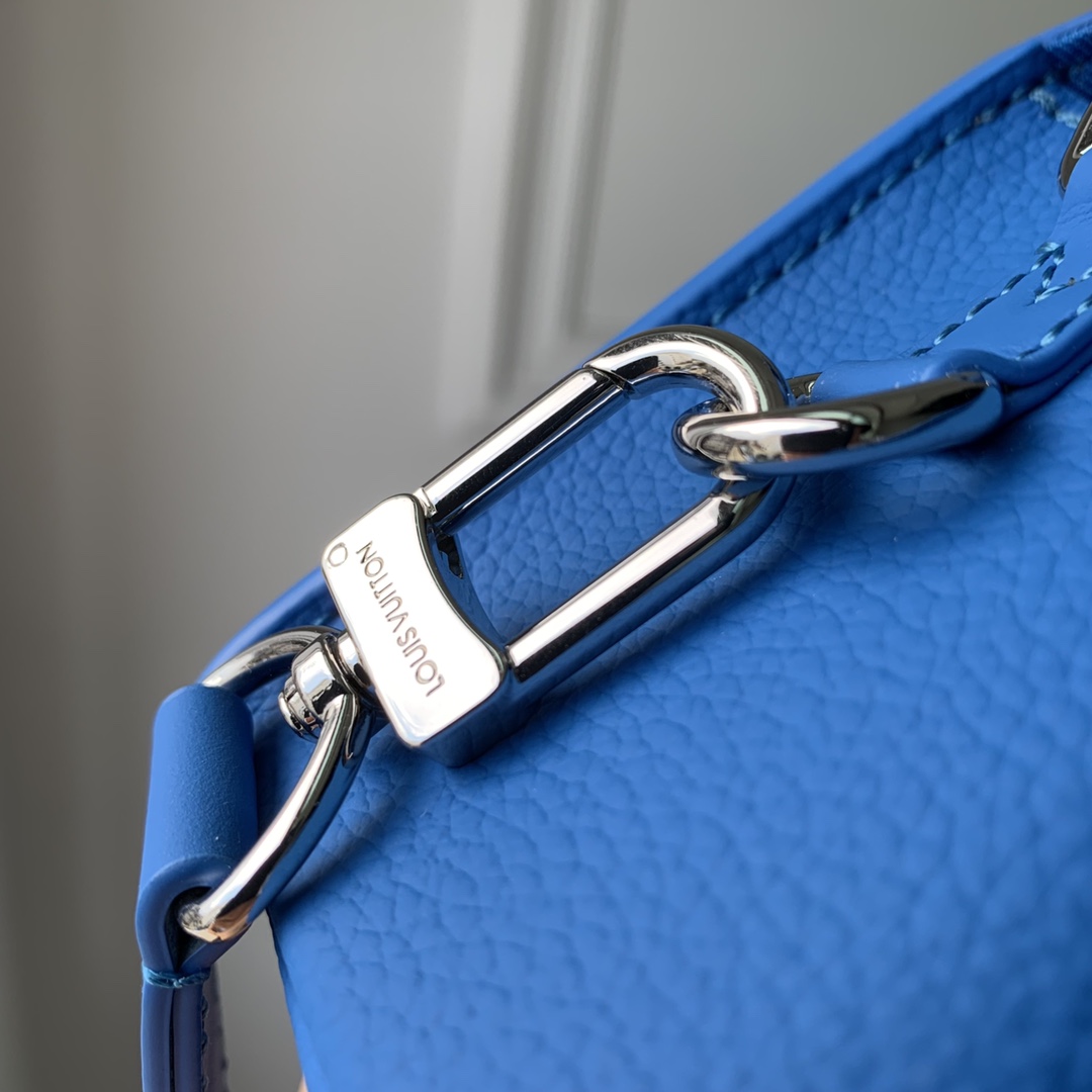Louis Vuitton Aerogram Bag-M22481-17.3 x 12 x 7CM